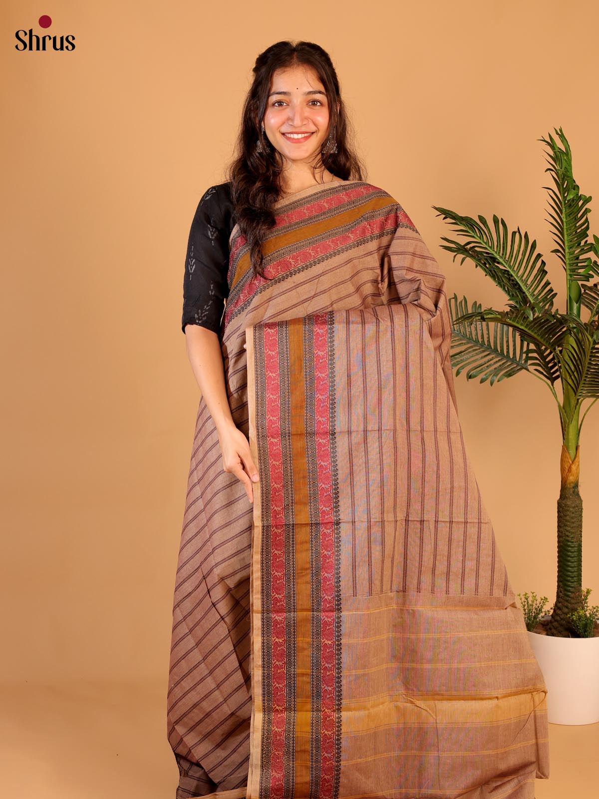 Lite Brown - Chettinad Cotton Saree - Shop on Shrus.com