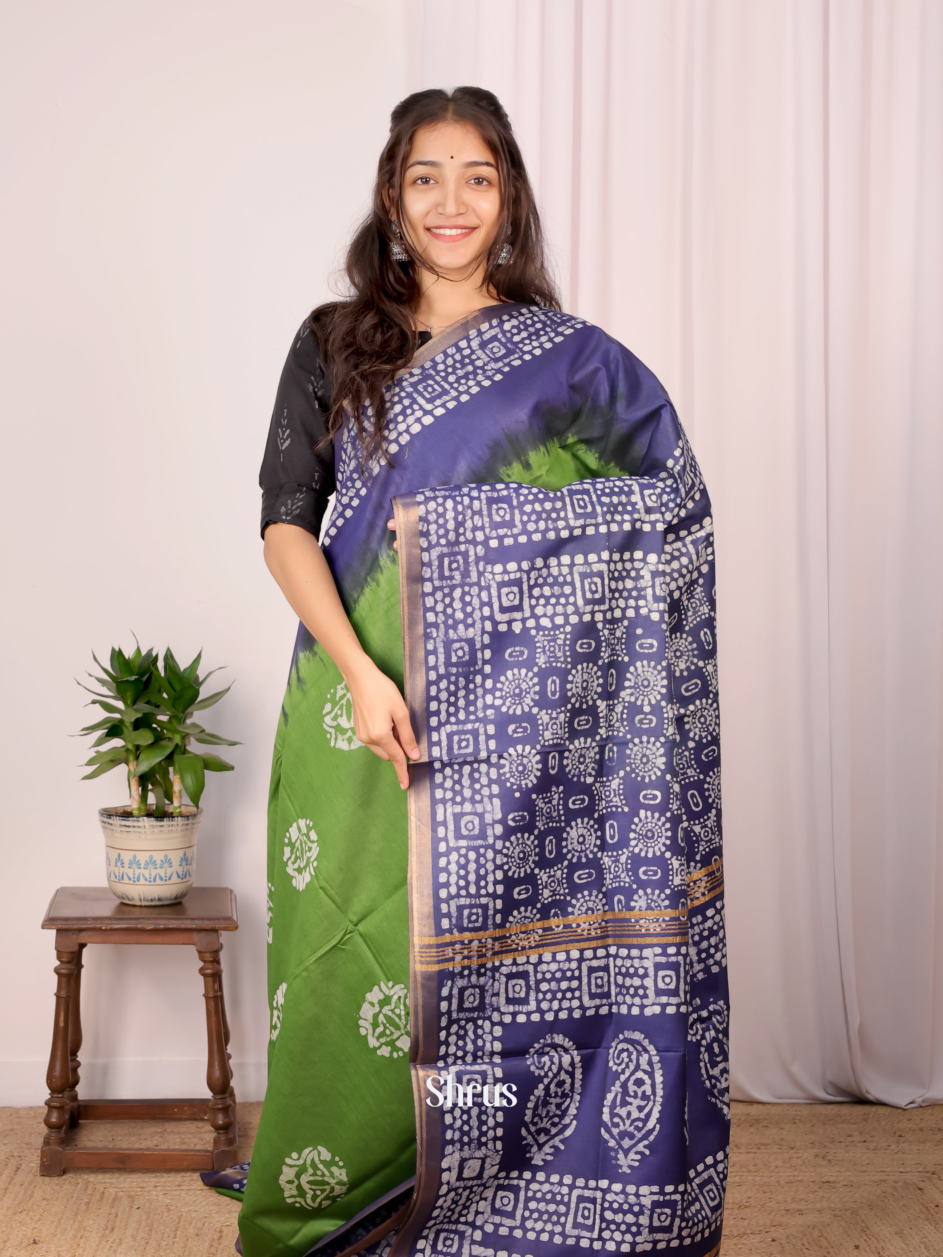 Green & Blue - Bhatik Saree - Shop on Shrus.com