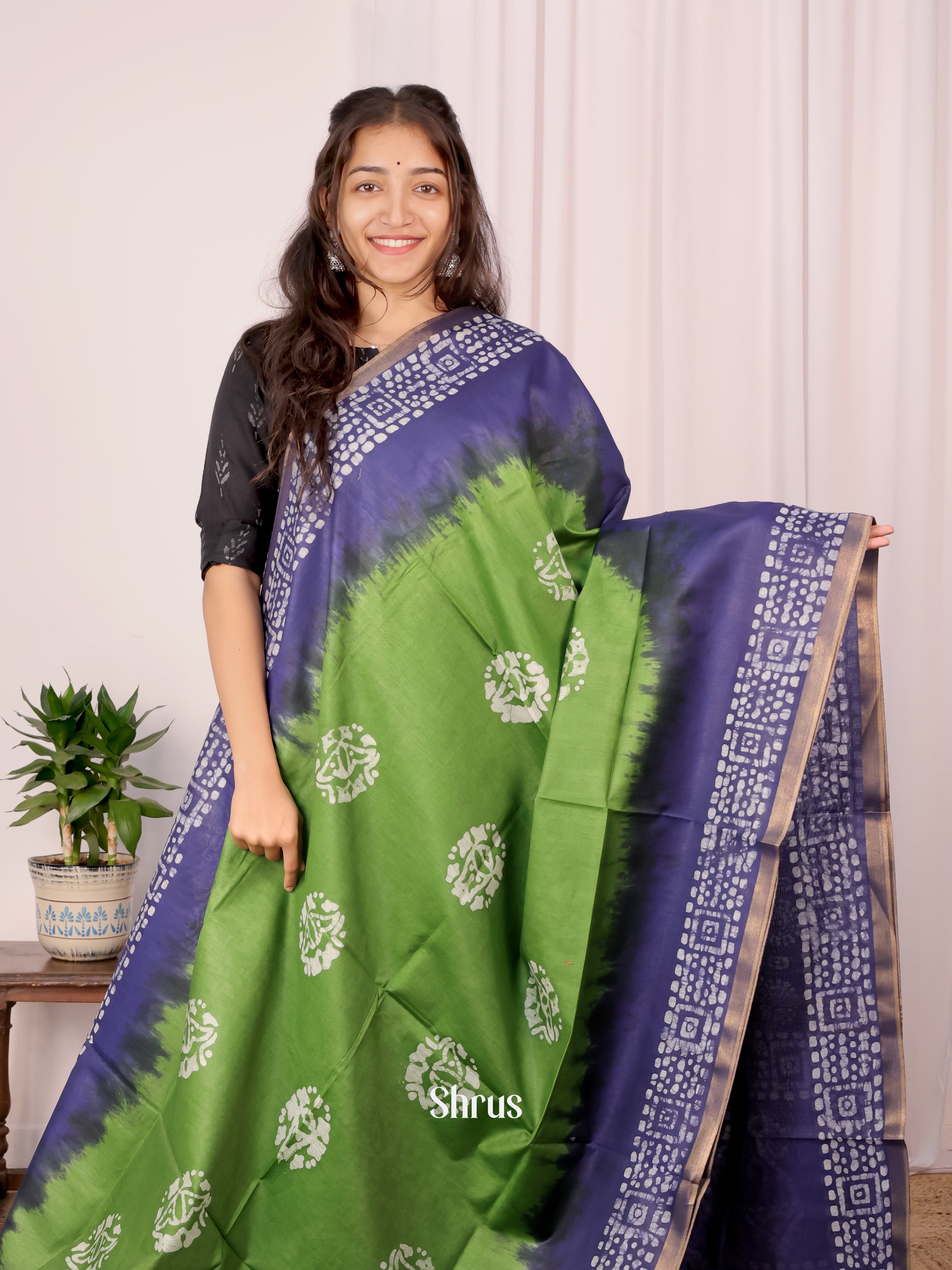 Green & Blue - Bhatik Saree - Shop on Shrus.com