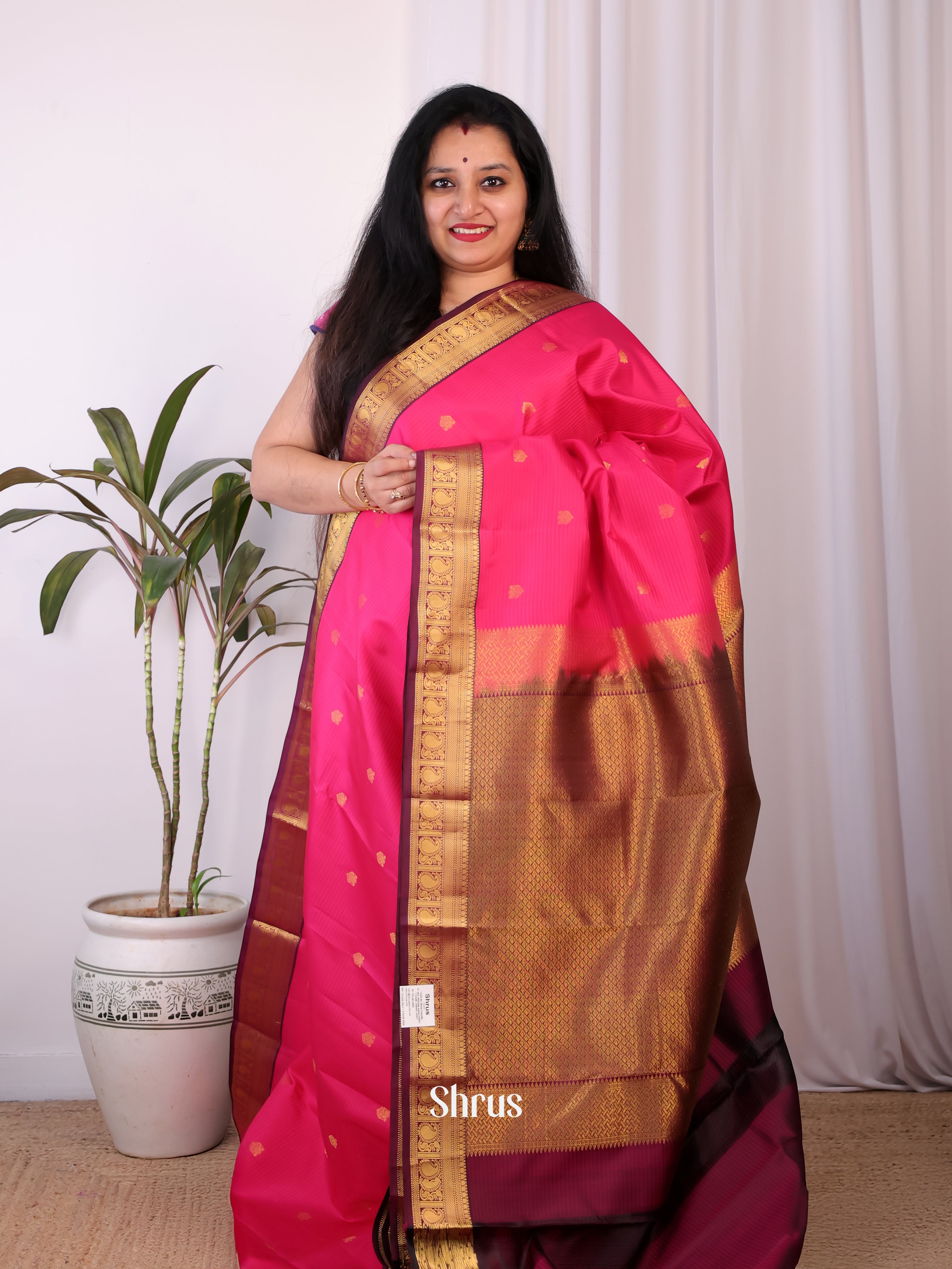 Deep Pink & Maroon - Kanchipuram silk Saree - Shop on Shrus.com