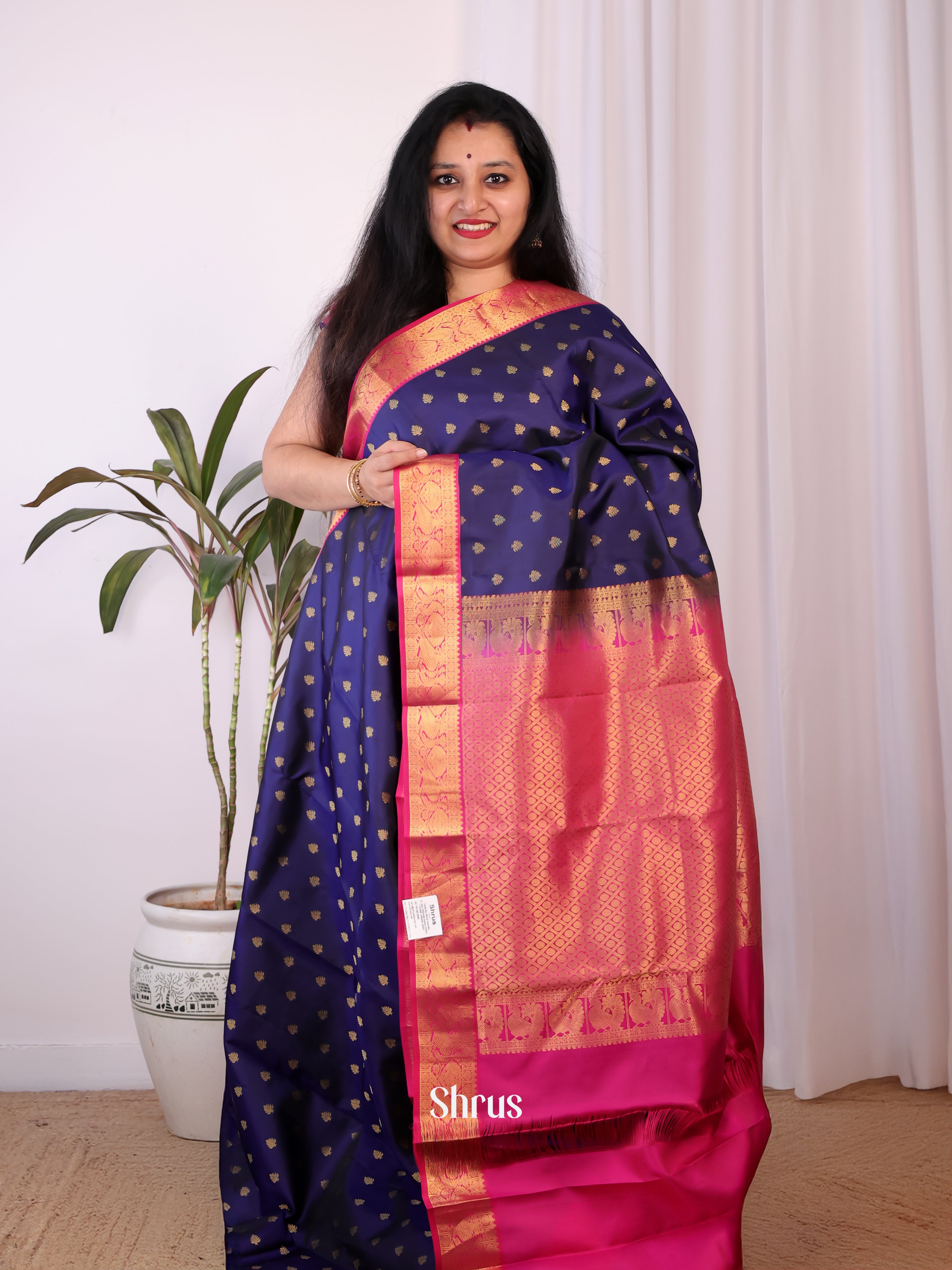 Violet & Pink - Kanchipuram silk Saree - Shop on Shrus.com