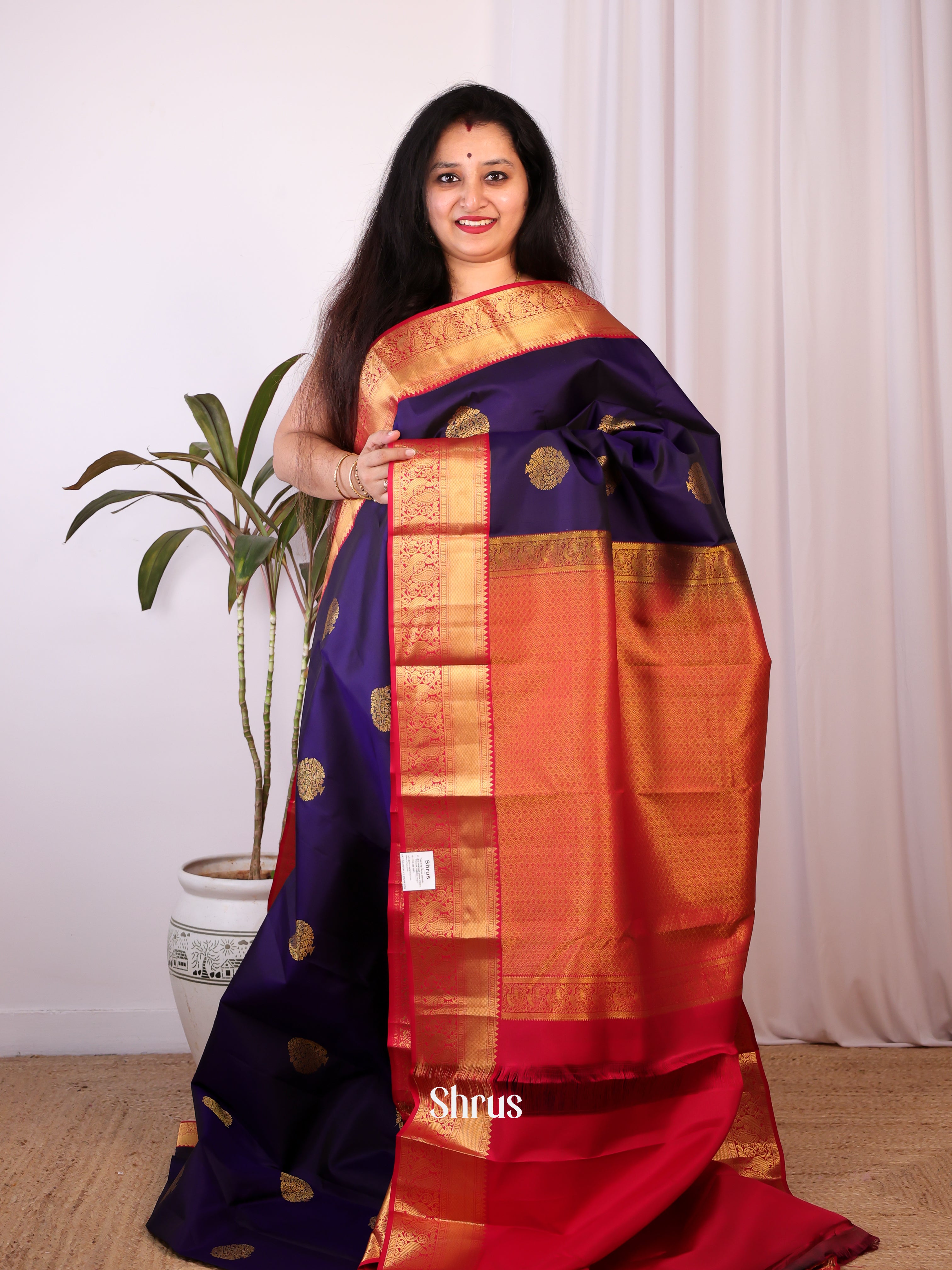 Violet & Red- Kanchipuram silk Saree - Shop on Shrus.com
