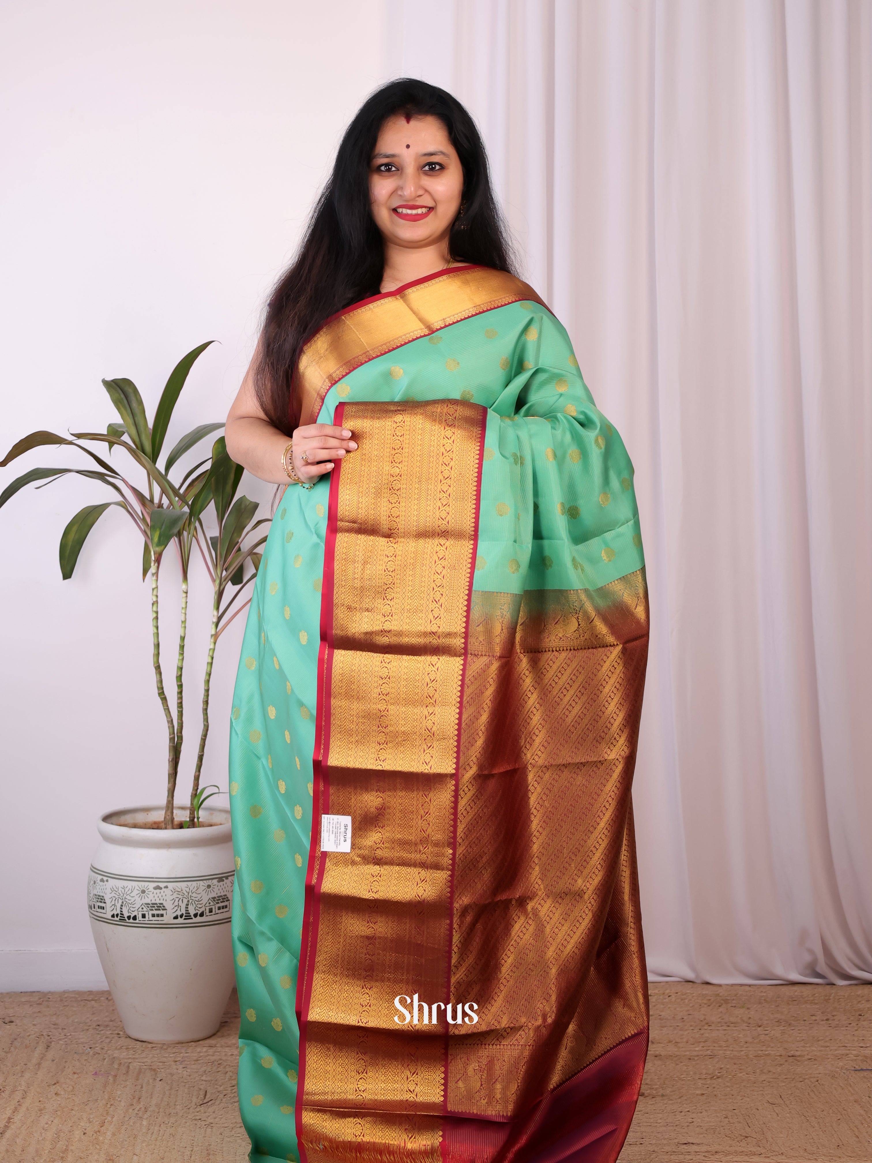 Green & Maroon- Kanchipuram silk Saree - Shop on Shrus.com