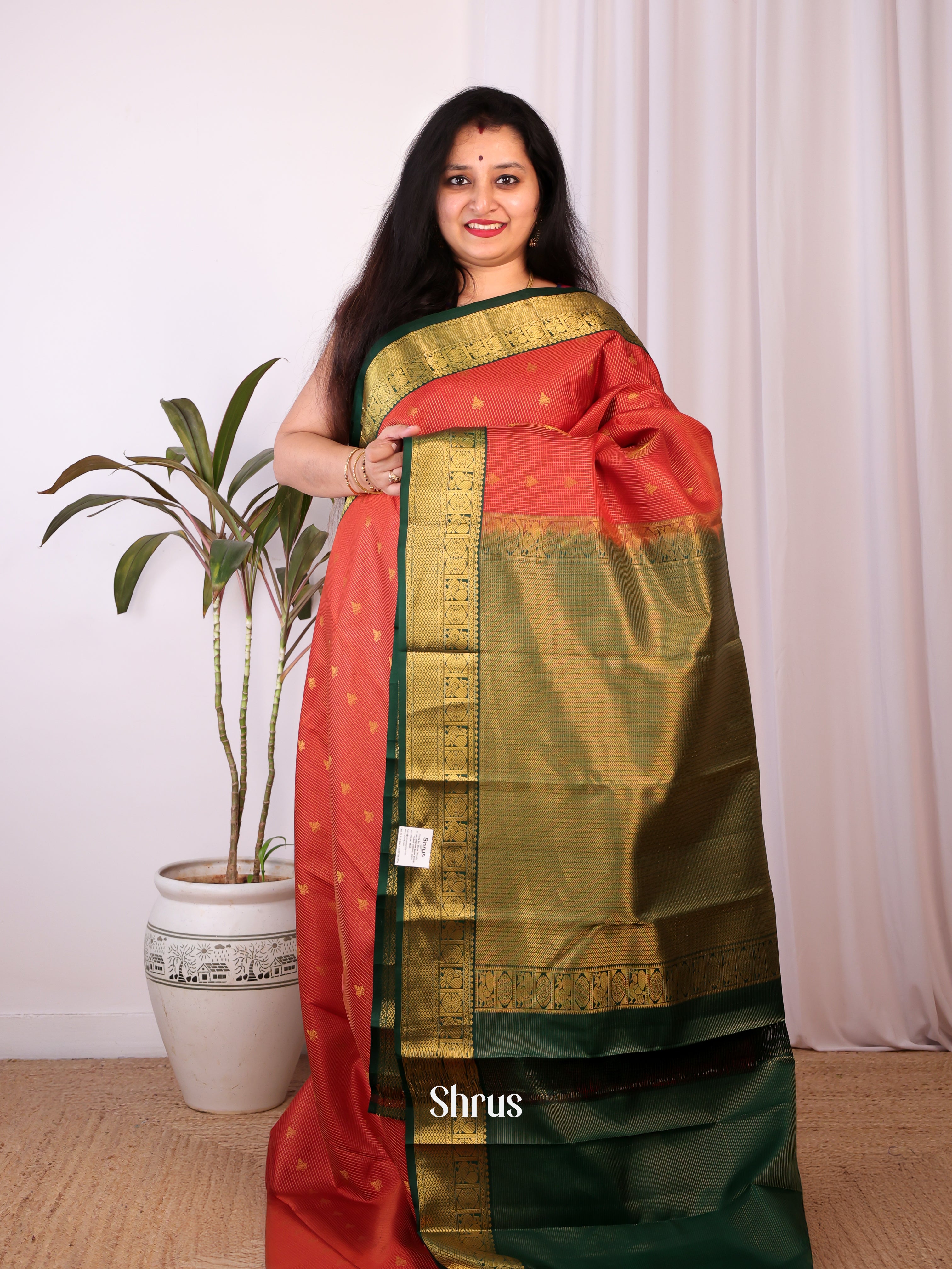Red & Green - Kanchipuram silk Saree - Shop on Shrus.com
