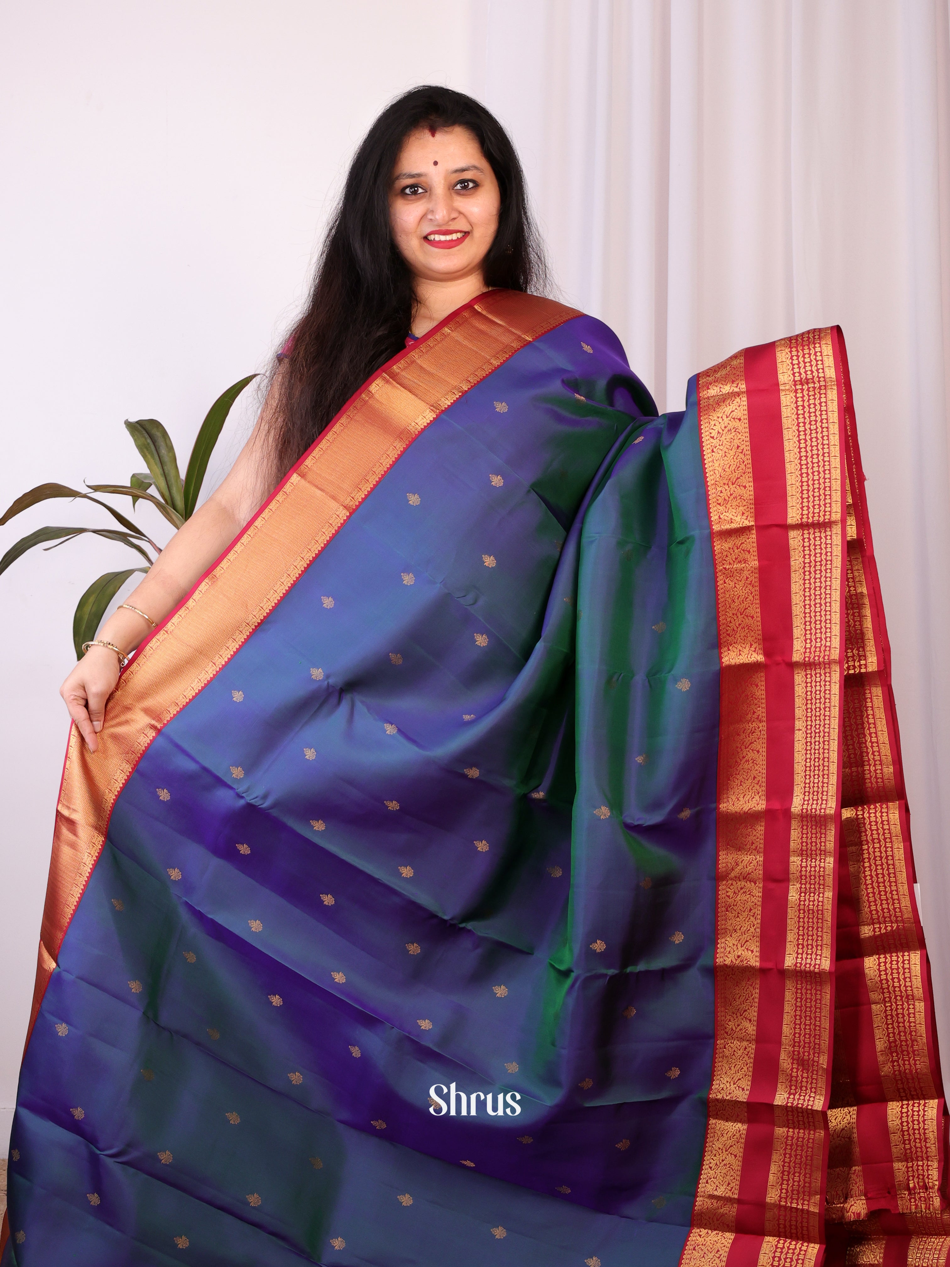 Peacock Blue & Maroon - Kanchipuram silk Saree - Shop on Shrus.com