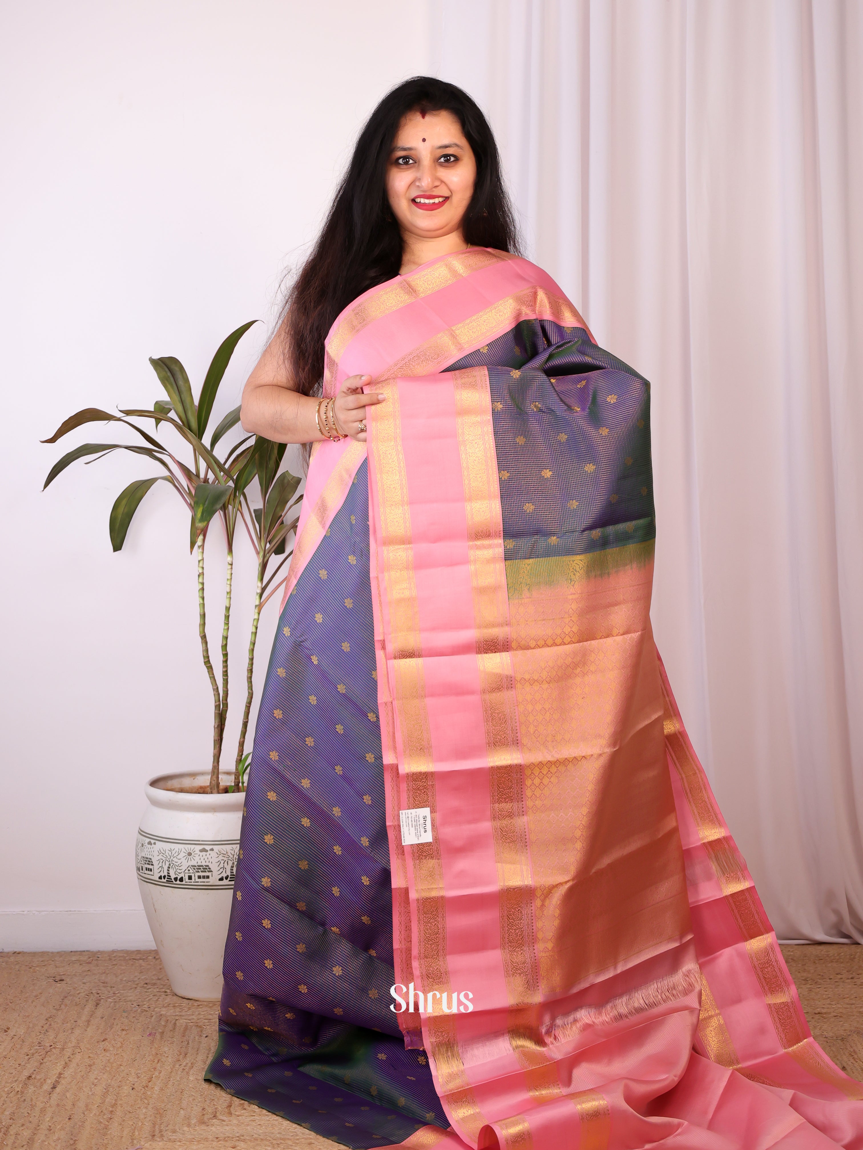 Violet & Pink - Kanchipuram silk Saree - Shop on Shrus.com