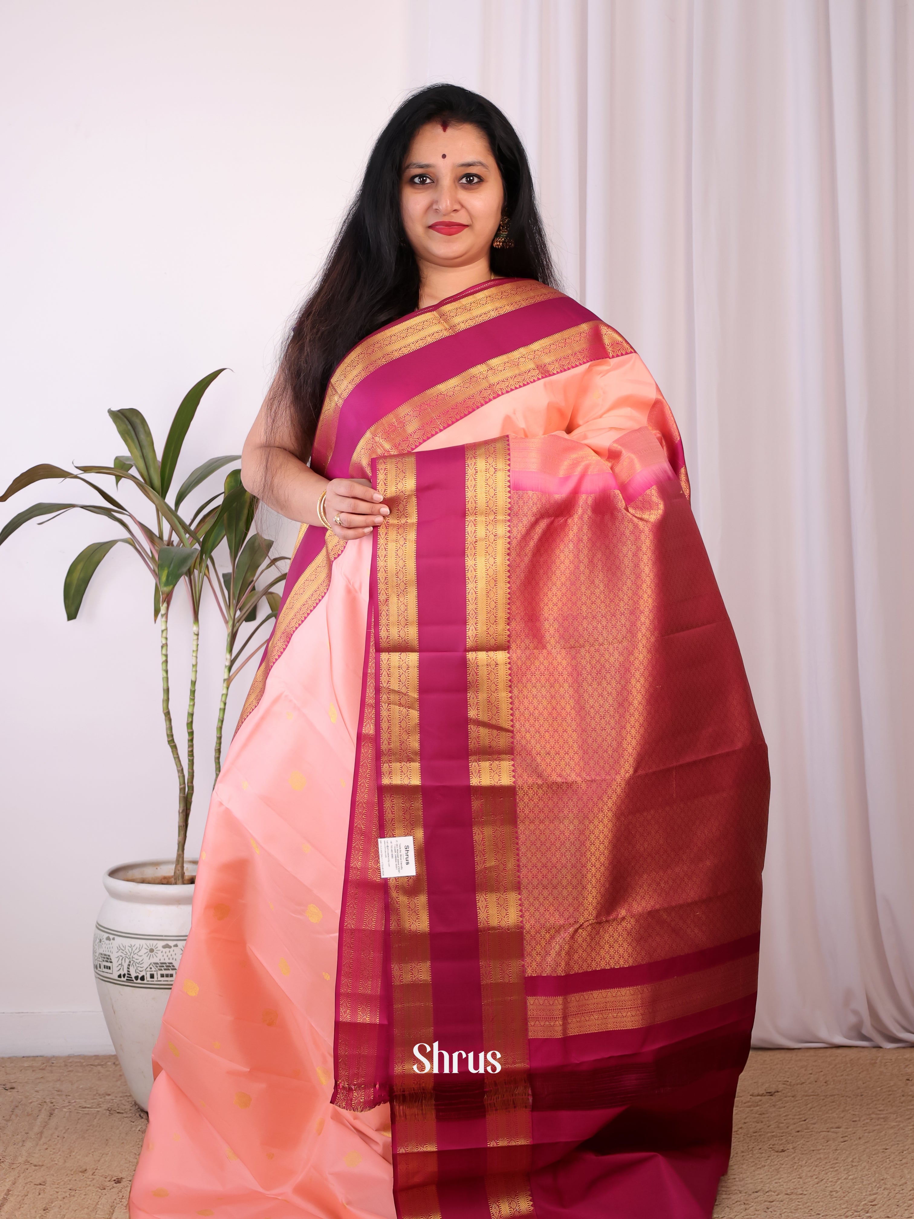 Peachish Pink & Majenta - Kanchipuram silk Saree - Shop on Shrus.com