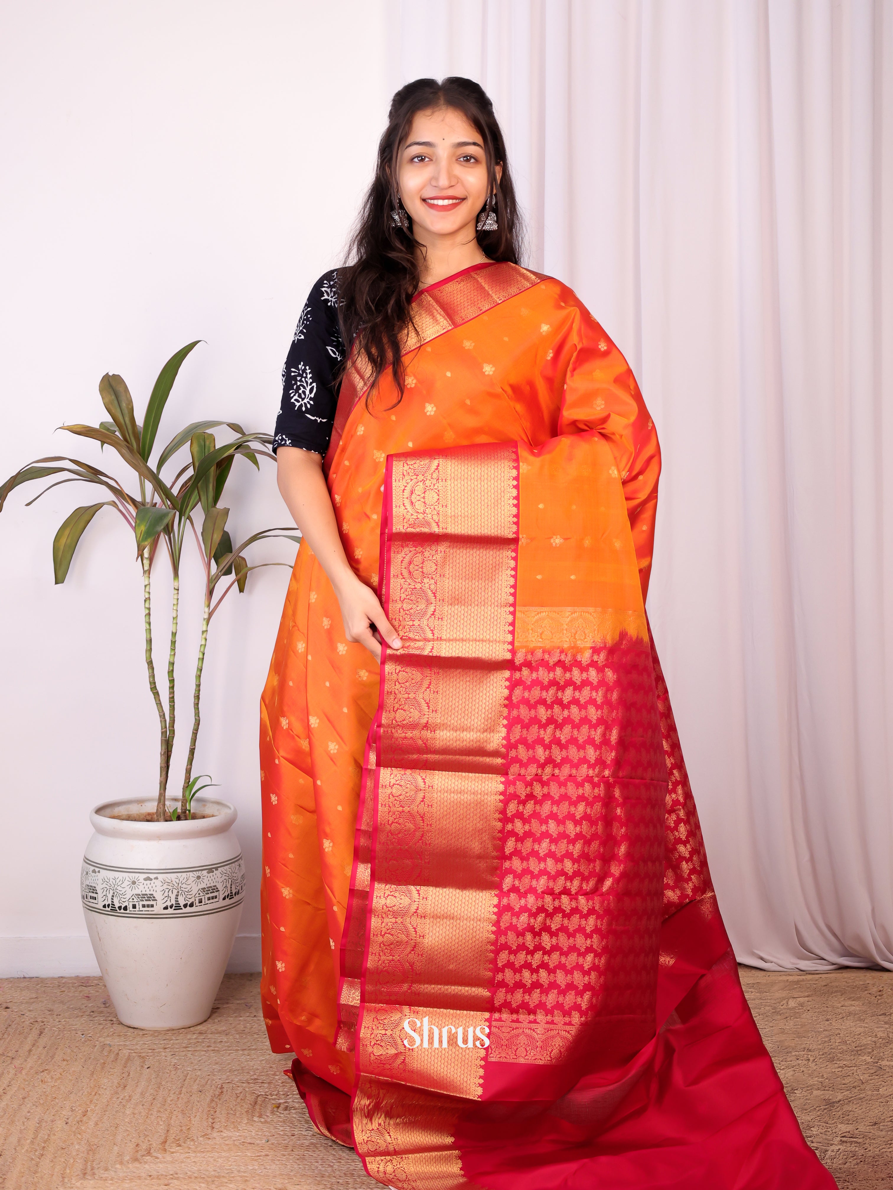 Orange & Red- Kanchipuram silk Saree - Shop on Shrus.com