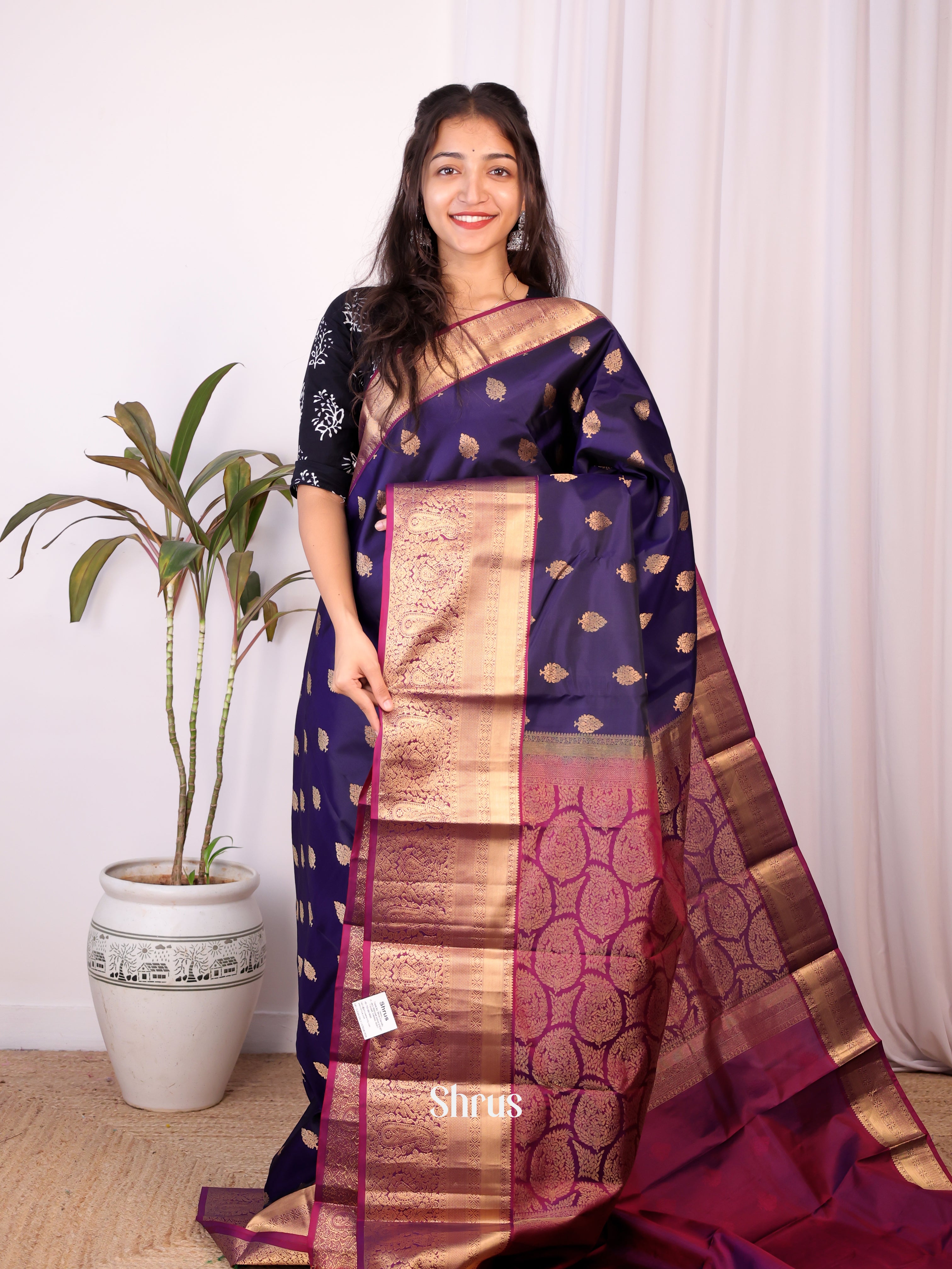 Violet & Purple - Kanchipuram silk Saree - Shop on Shrus.com