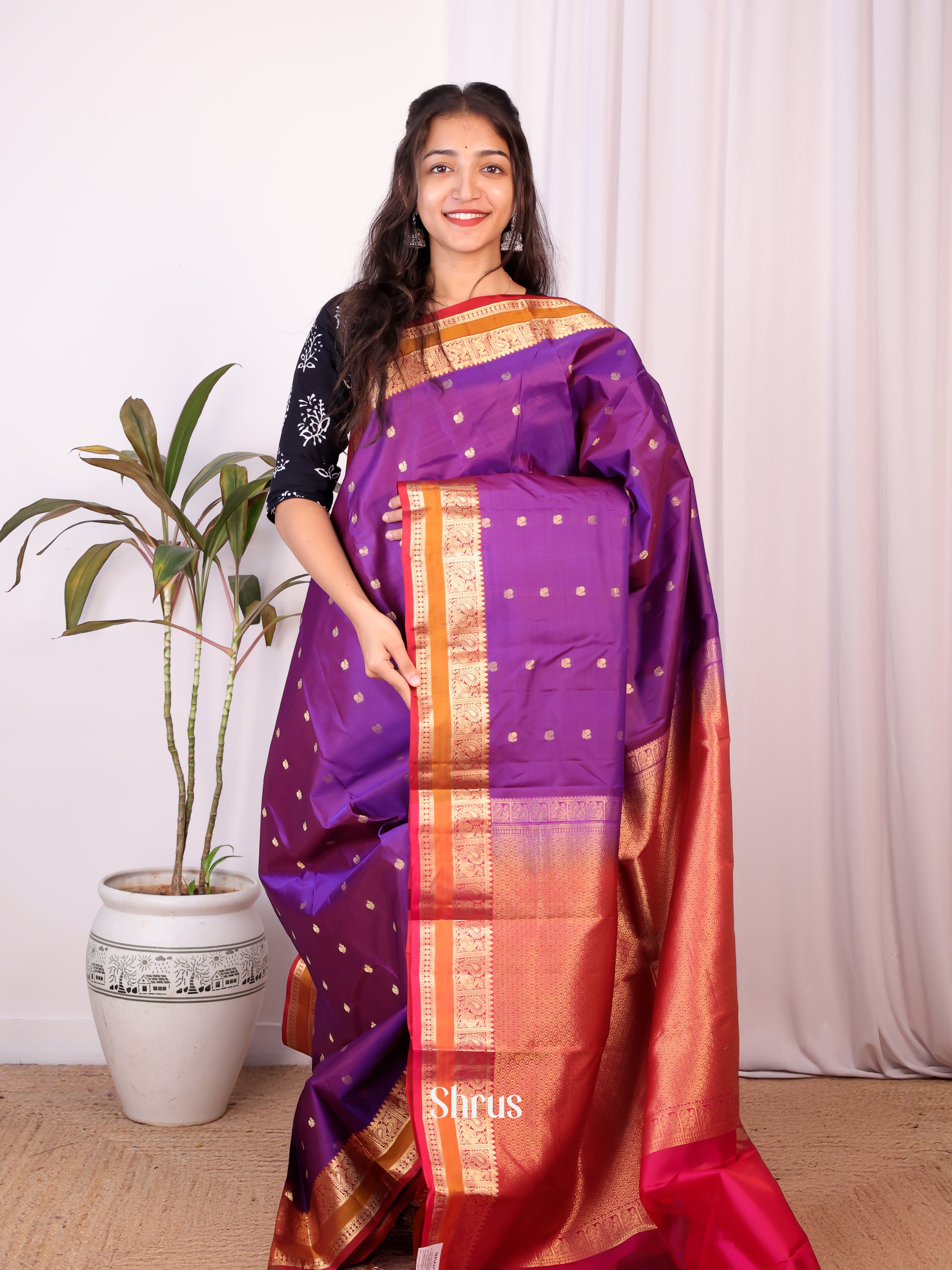 Violet & Maroon - Kanchipuram silk Saree - Shop on Shrus.com