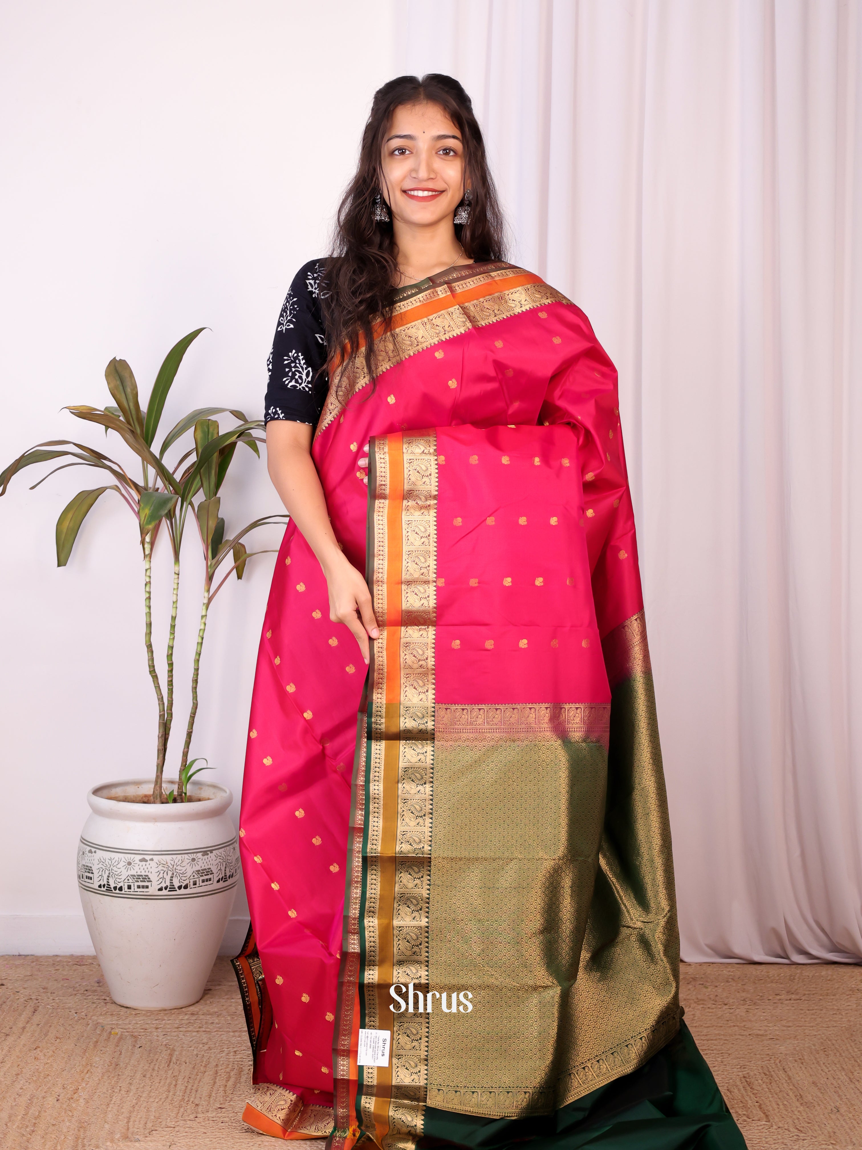 Pink & Green - Kanchipuram silk Saree - Shop on Shrus.com