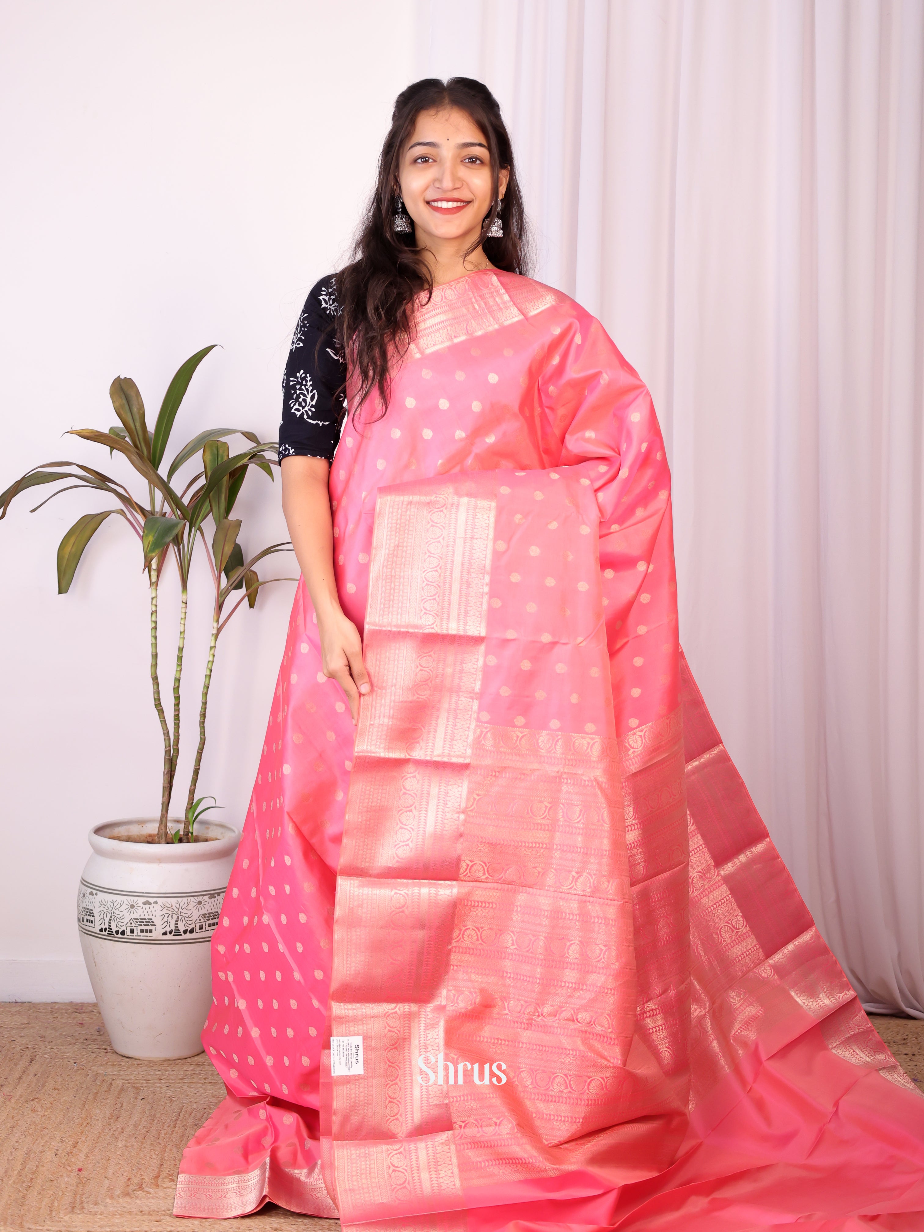 Pink(Single Tone)- Kanchipuram silk Saree - Shop on Shrus.com
