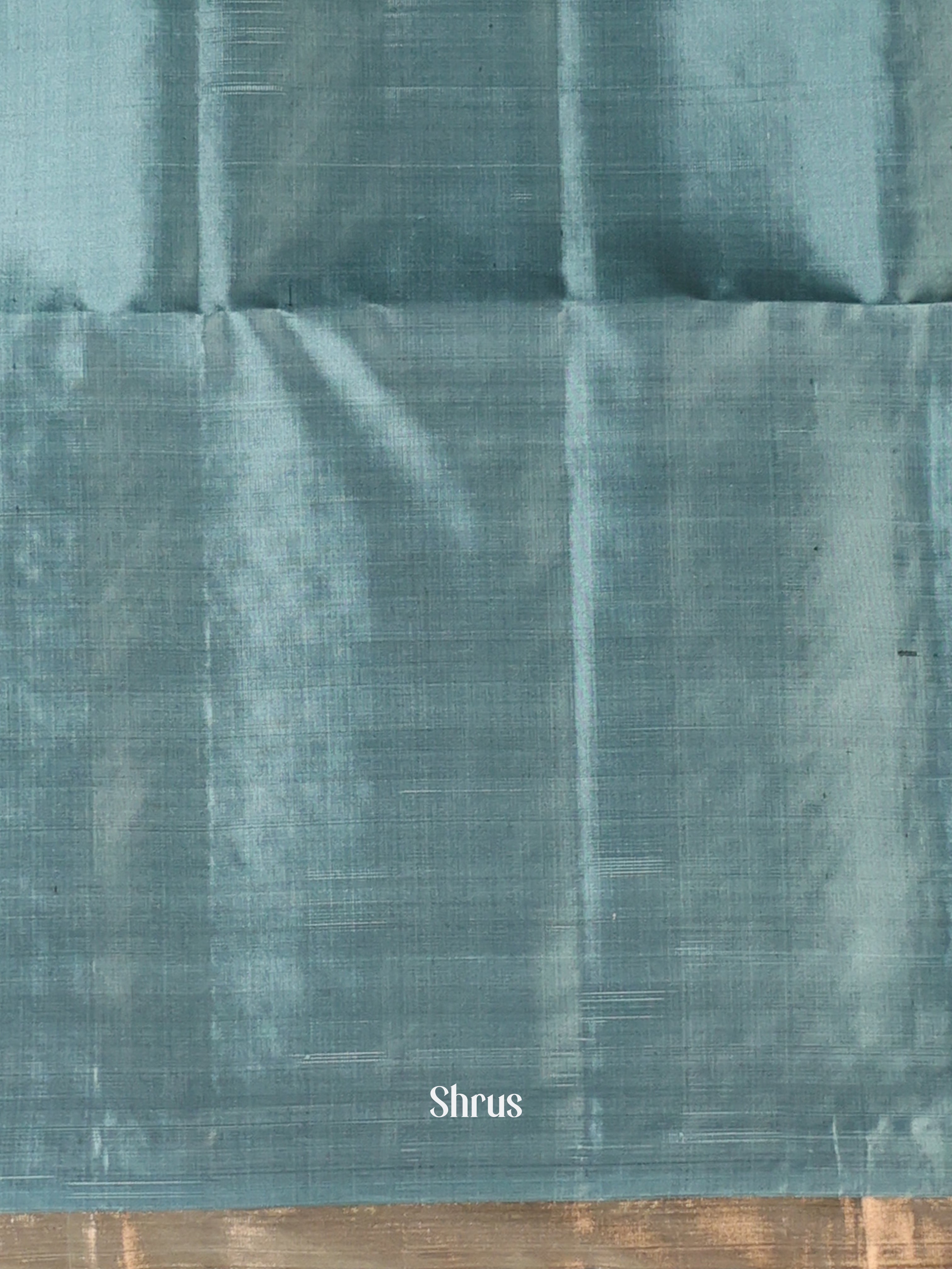 Grey(Single Tone)- Soft Silk Saree - Shop on Shrus.com
