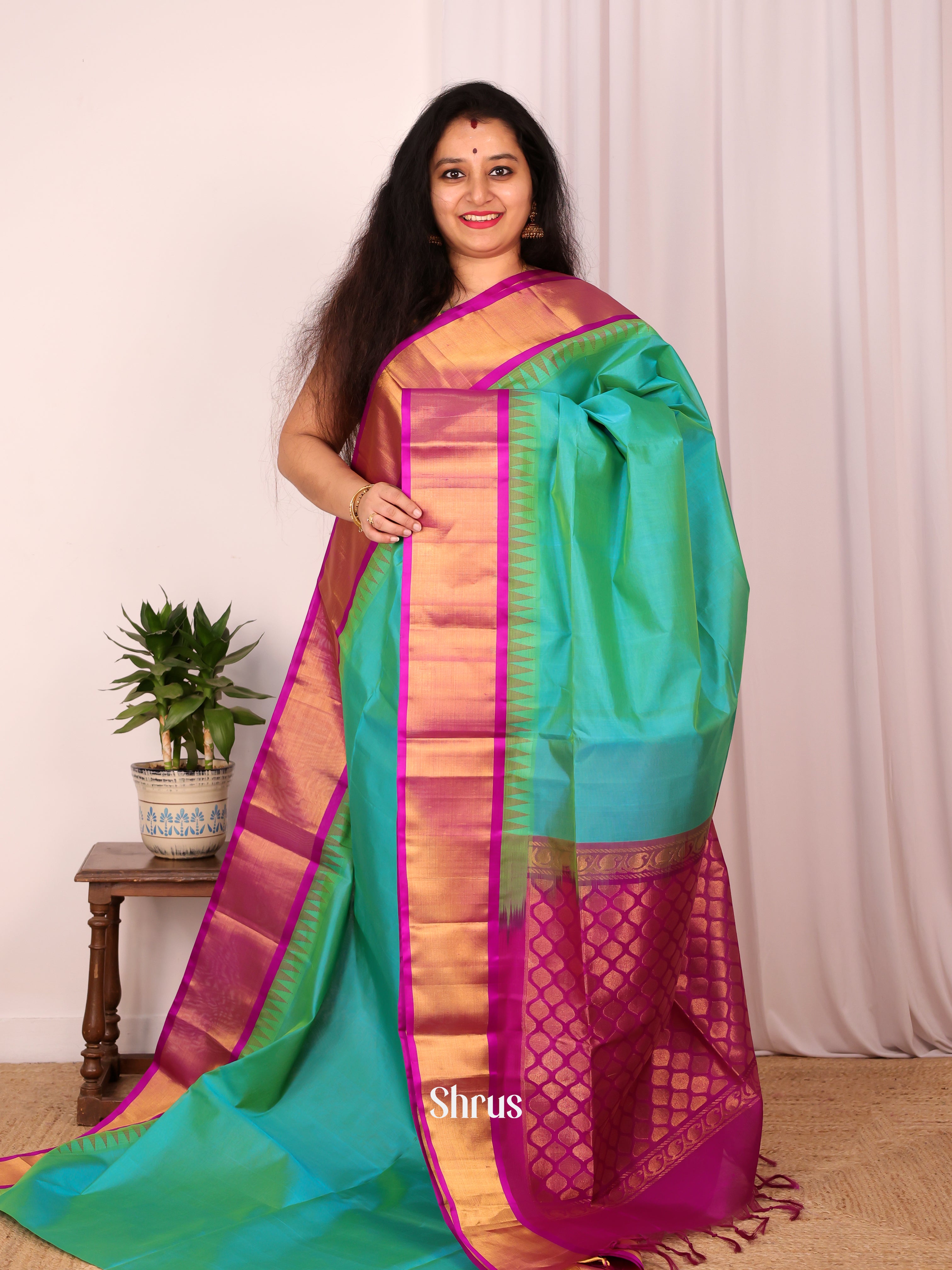 Green & Majenta - Silk Cotton Saree - Shop on Shrus.com