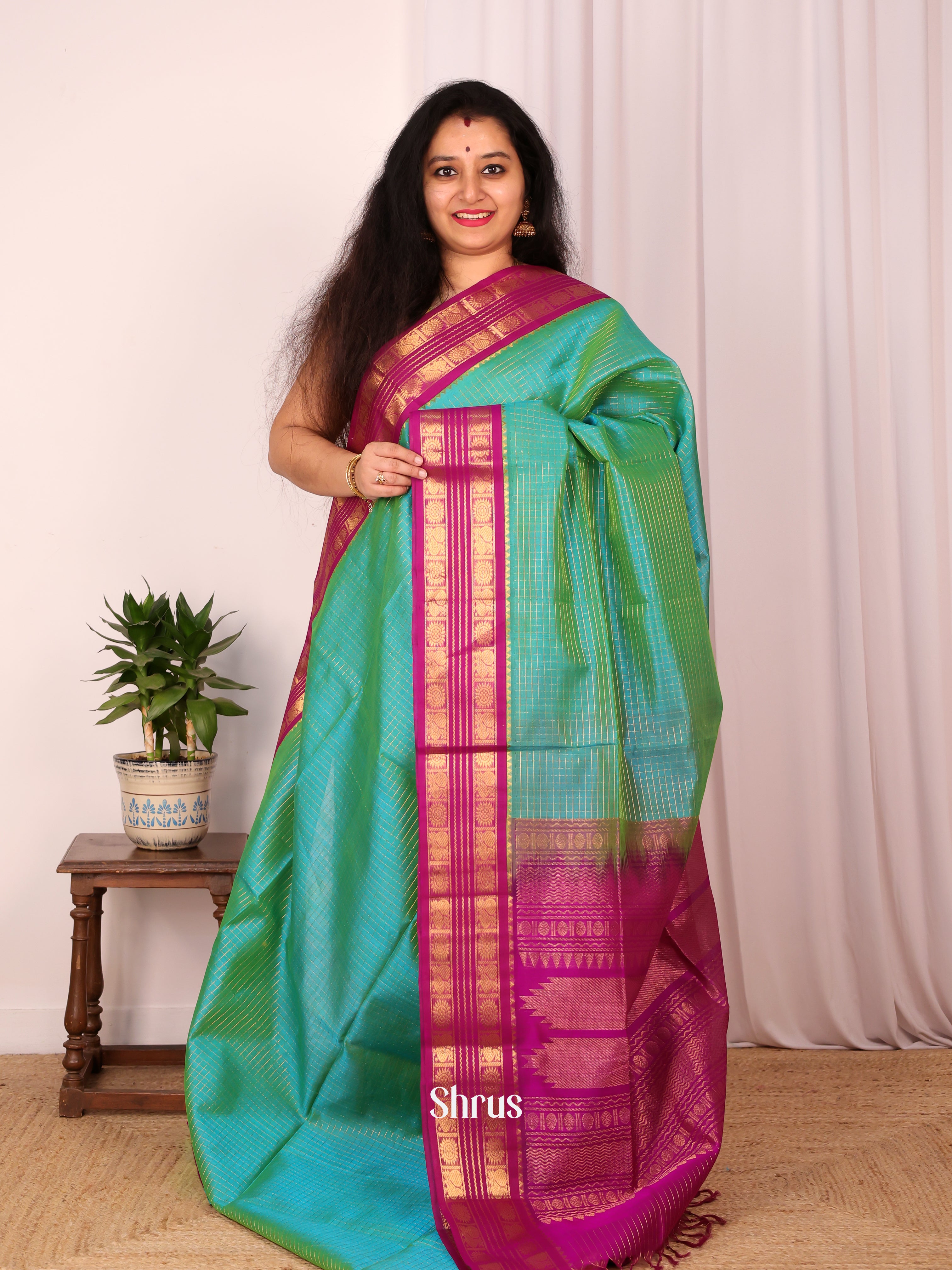 Green & Majenta - Silk Cotton Saree - Shop on Shrus.com