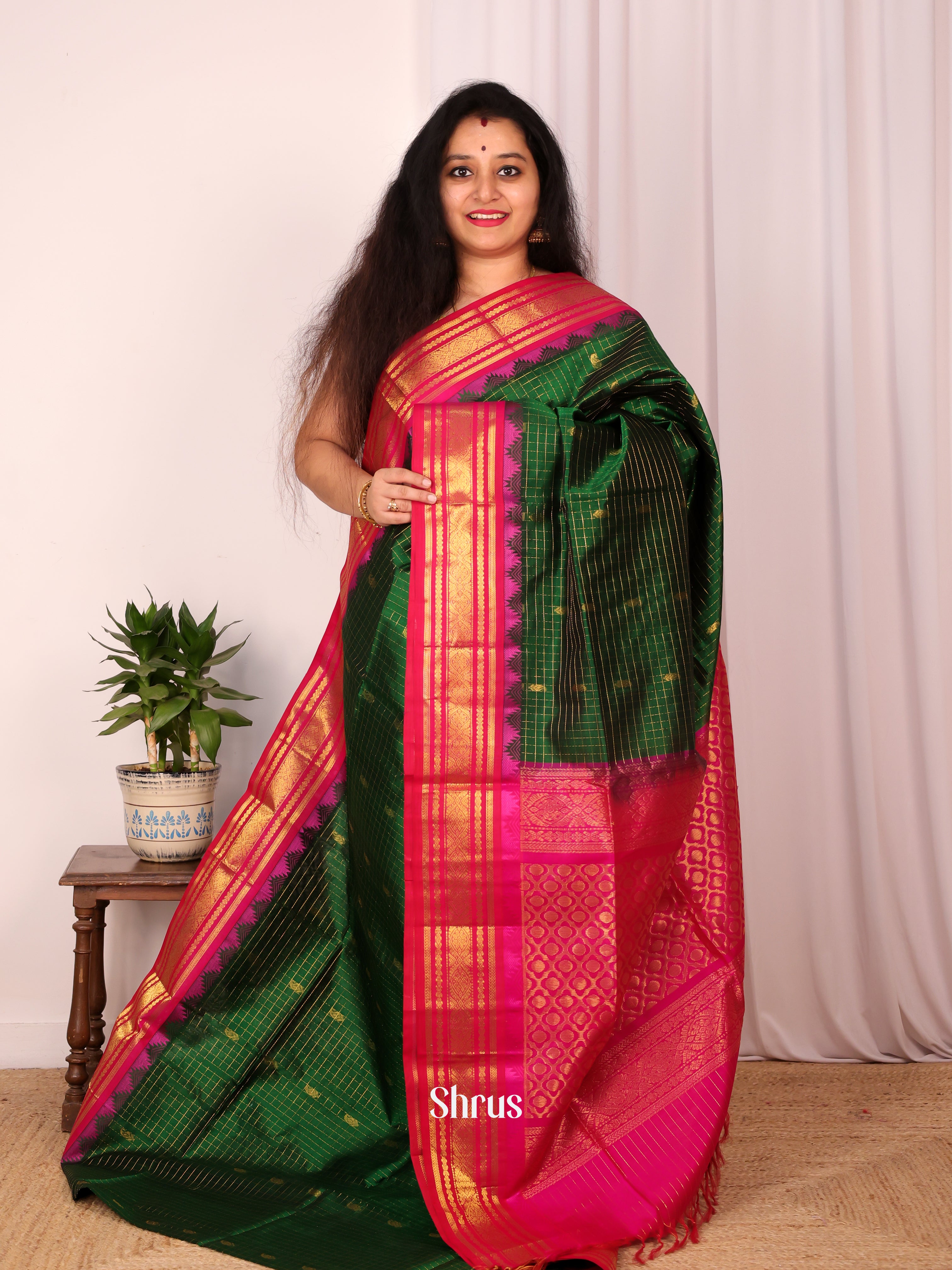 Green & Pink - Silk Cotton Saree - Shop on Shrus.com