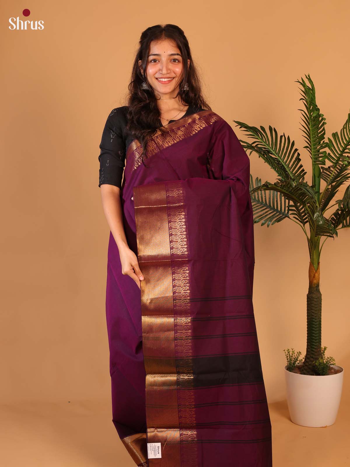 Pretty Purple Chettinad Cotton Saree with Self Zari Border & Pallu - Shop on Shrus.com