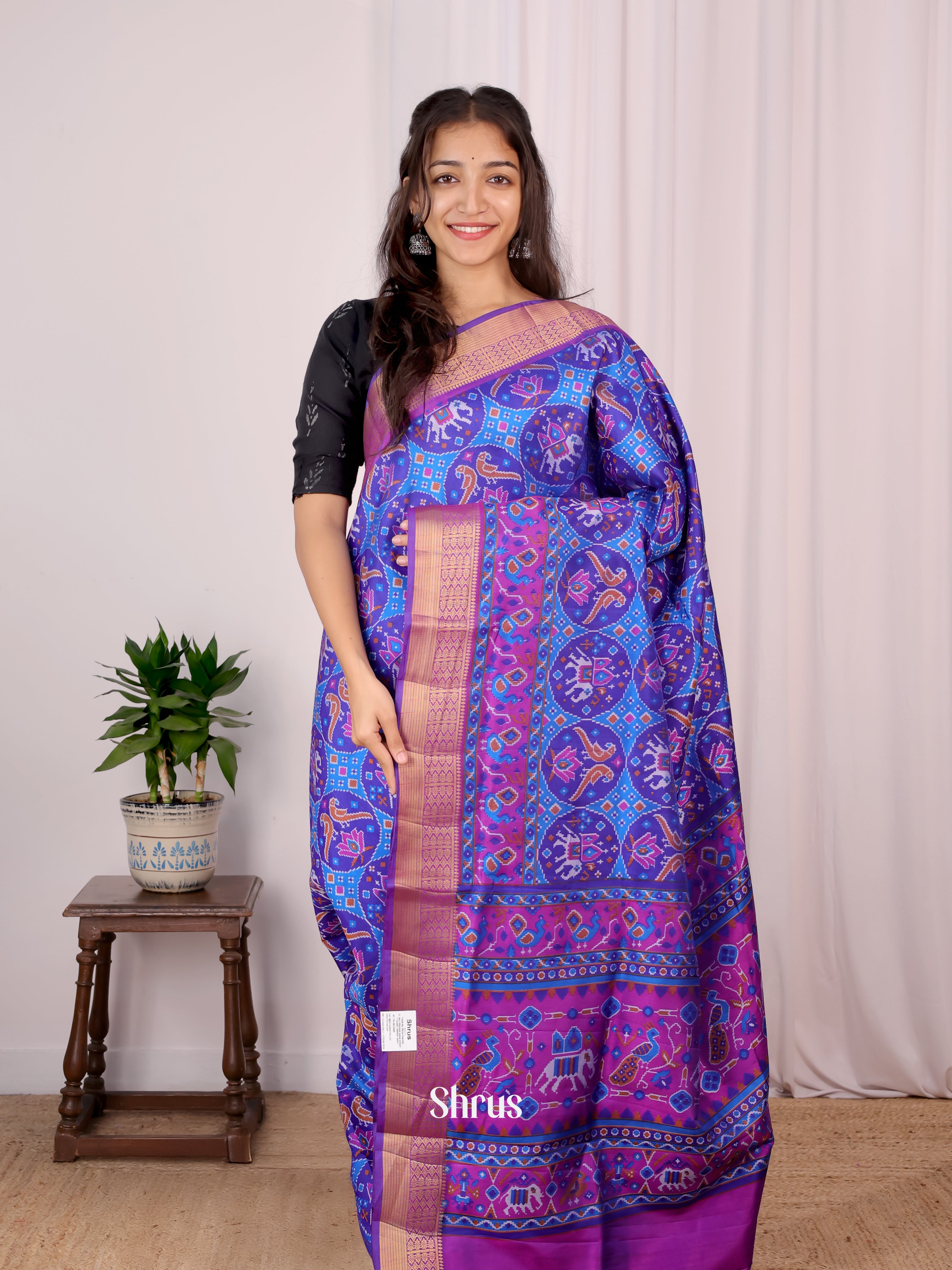CKS21035 - Semi Patola Saree - Shop on Shrus.com