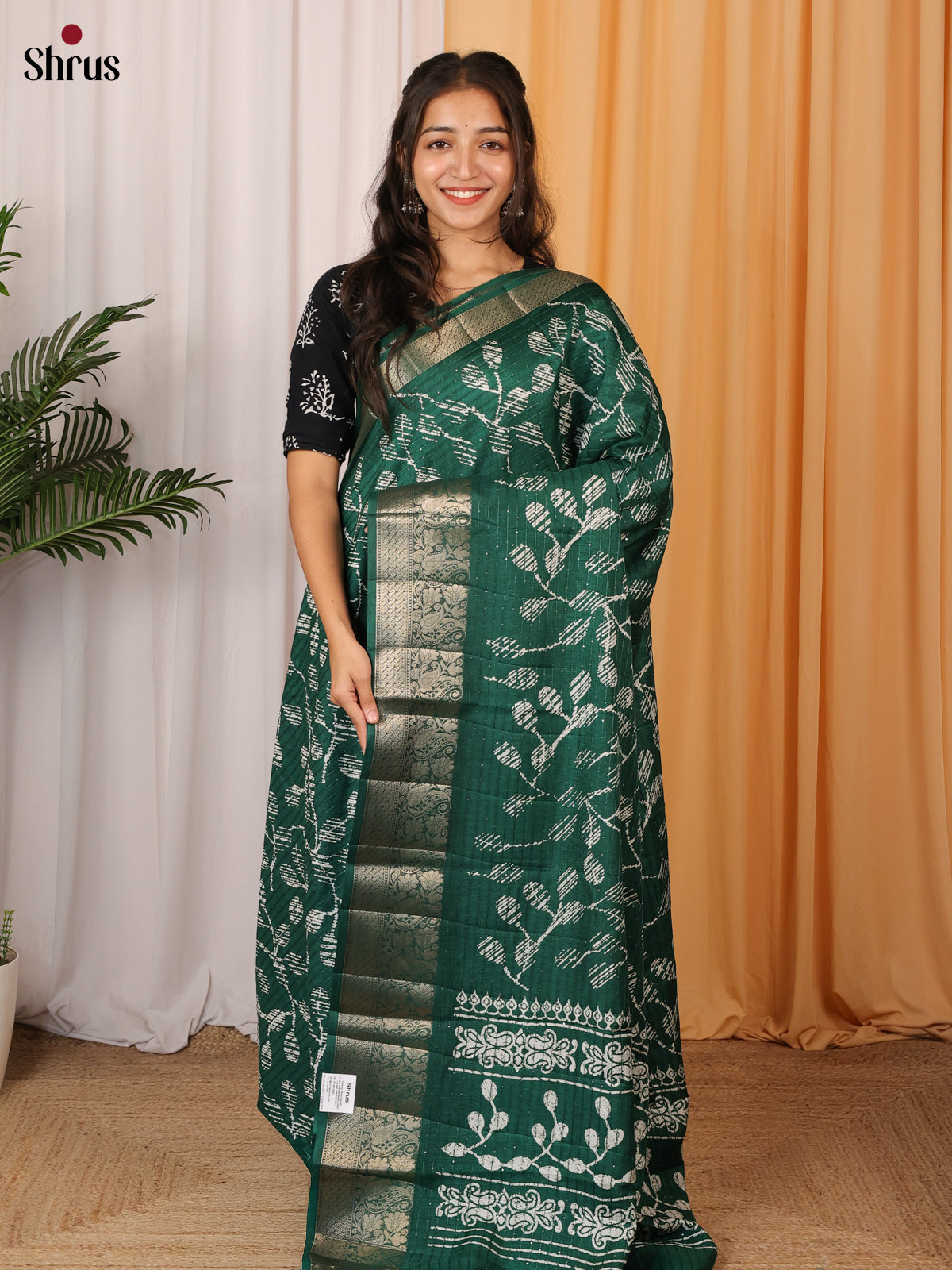 Green - Semi Tussar Saree - Shop on Shrus.com
