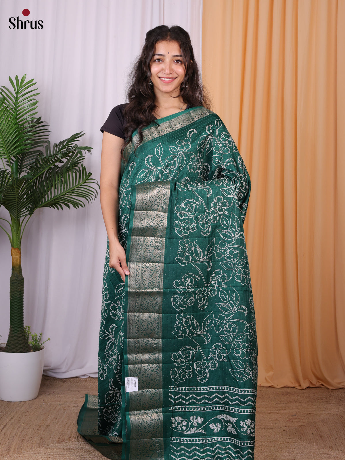 Green - Semi Tussar Saree - Shop on Shrus.com