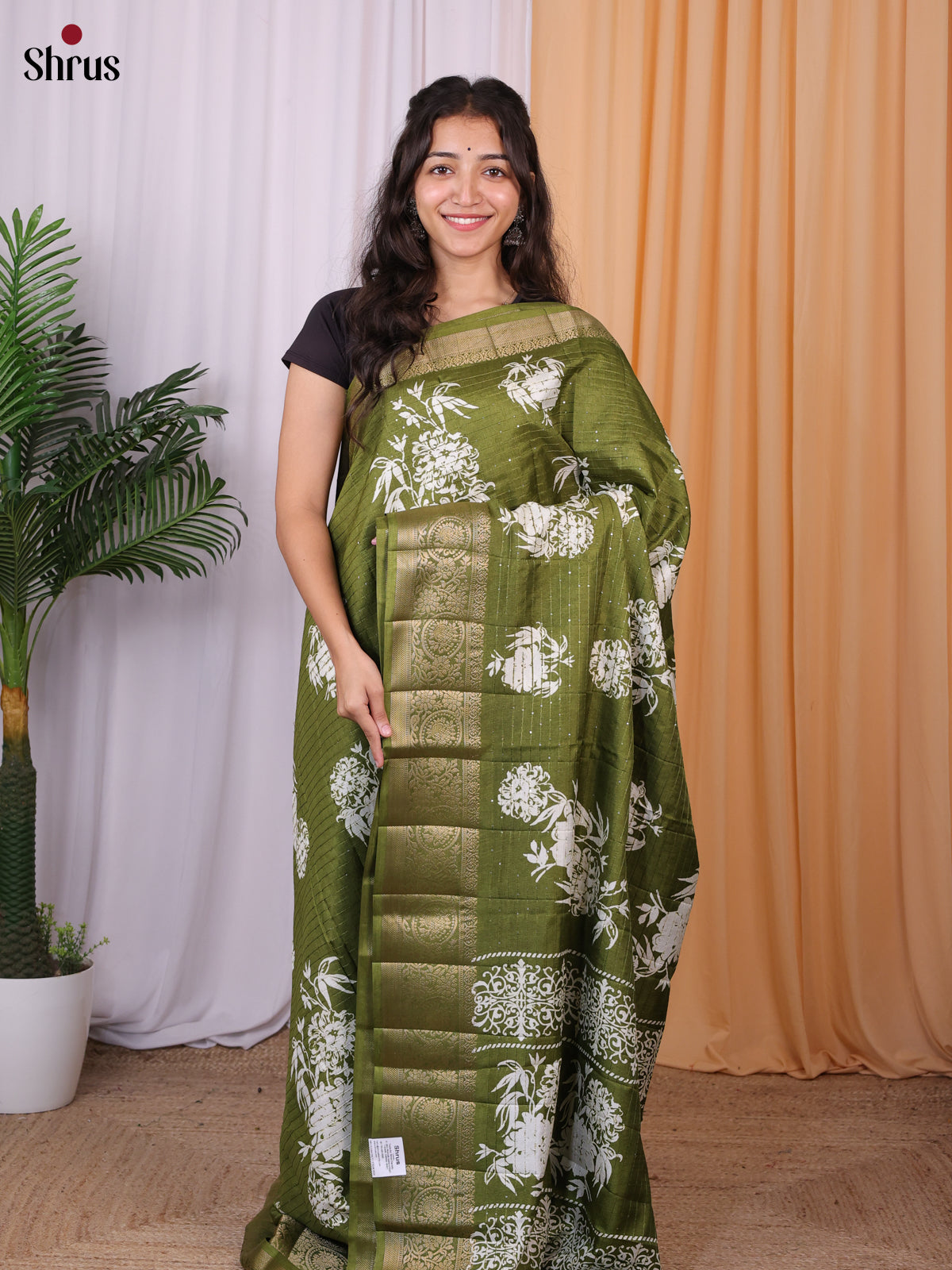 Green - Semi Tussar Saree - Shop on Shrus.com
