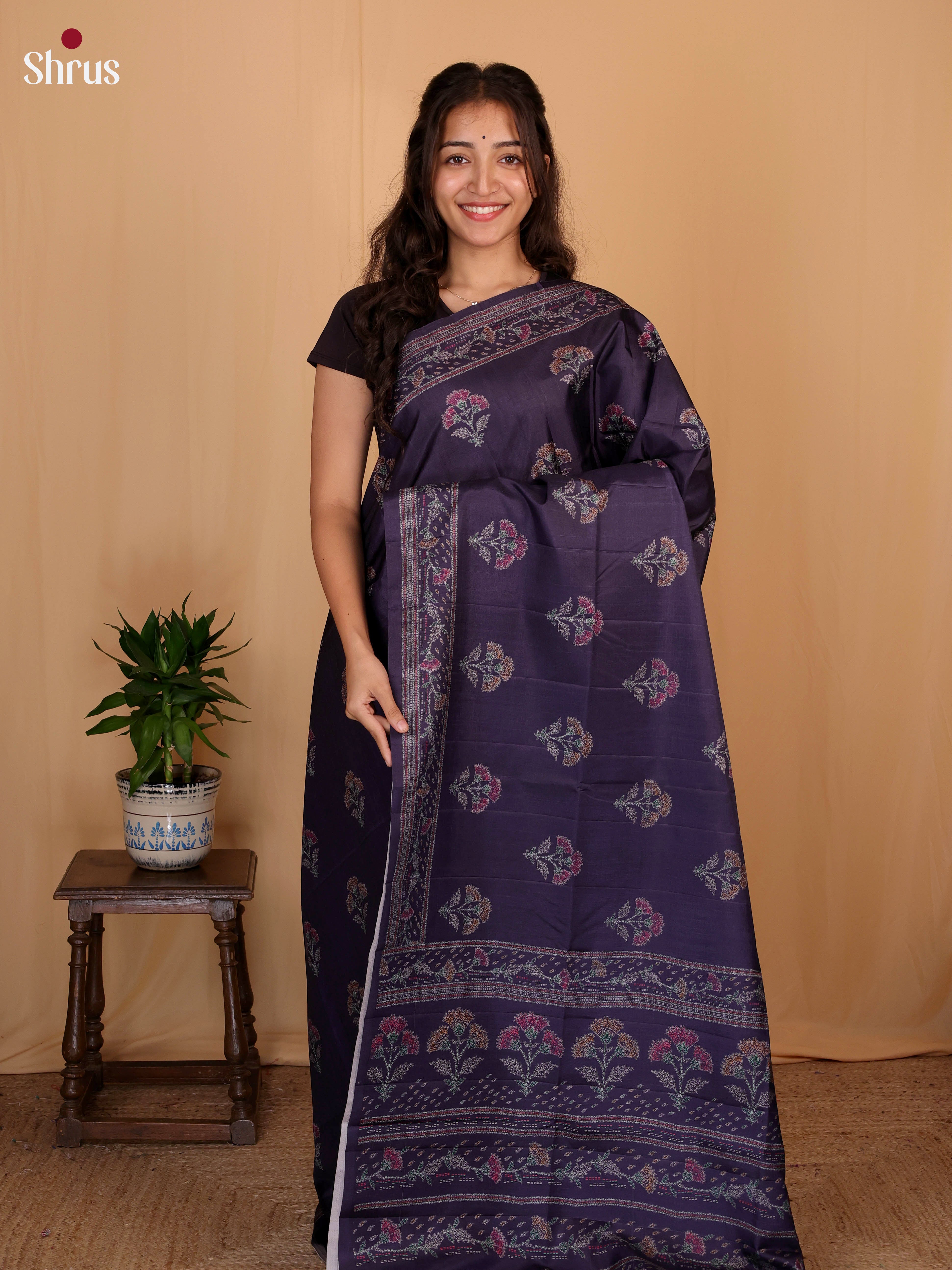 Violet - Printed Tussar Saree - Shop on Shrus.com