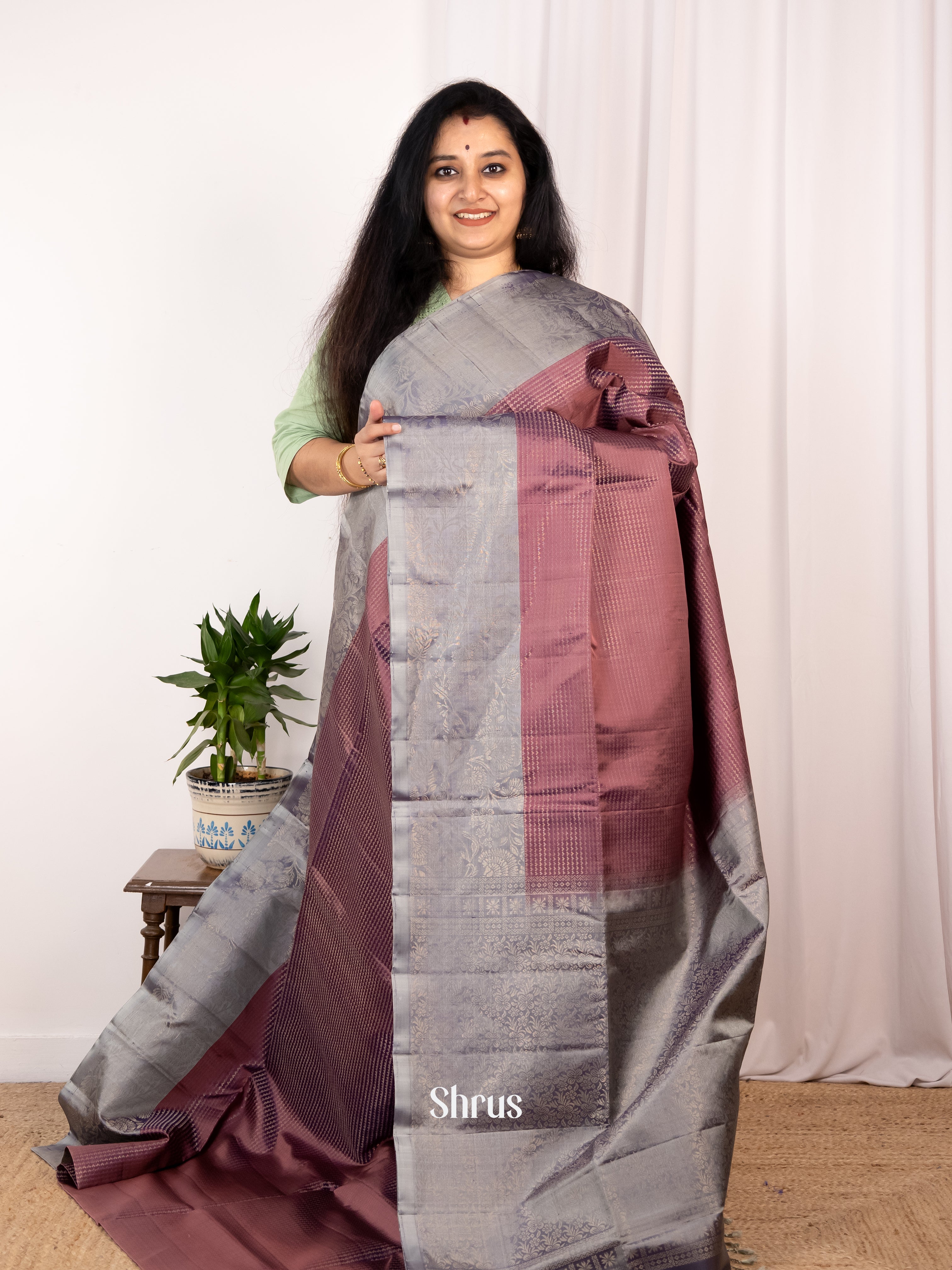 Onion Peel & Mild Lavender - Soft Silk Saree - Shop on Shrus.com