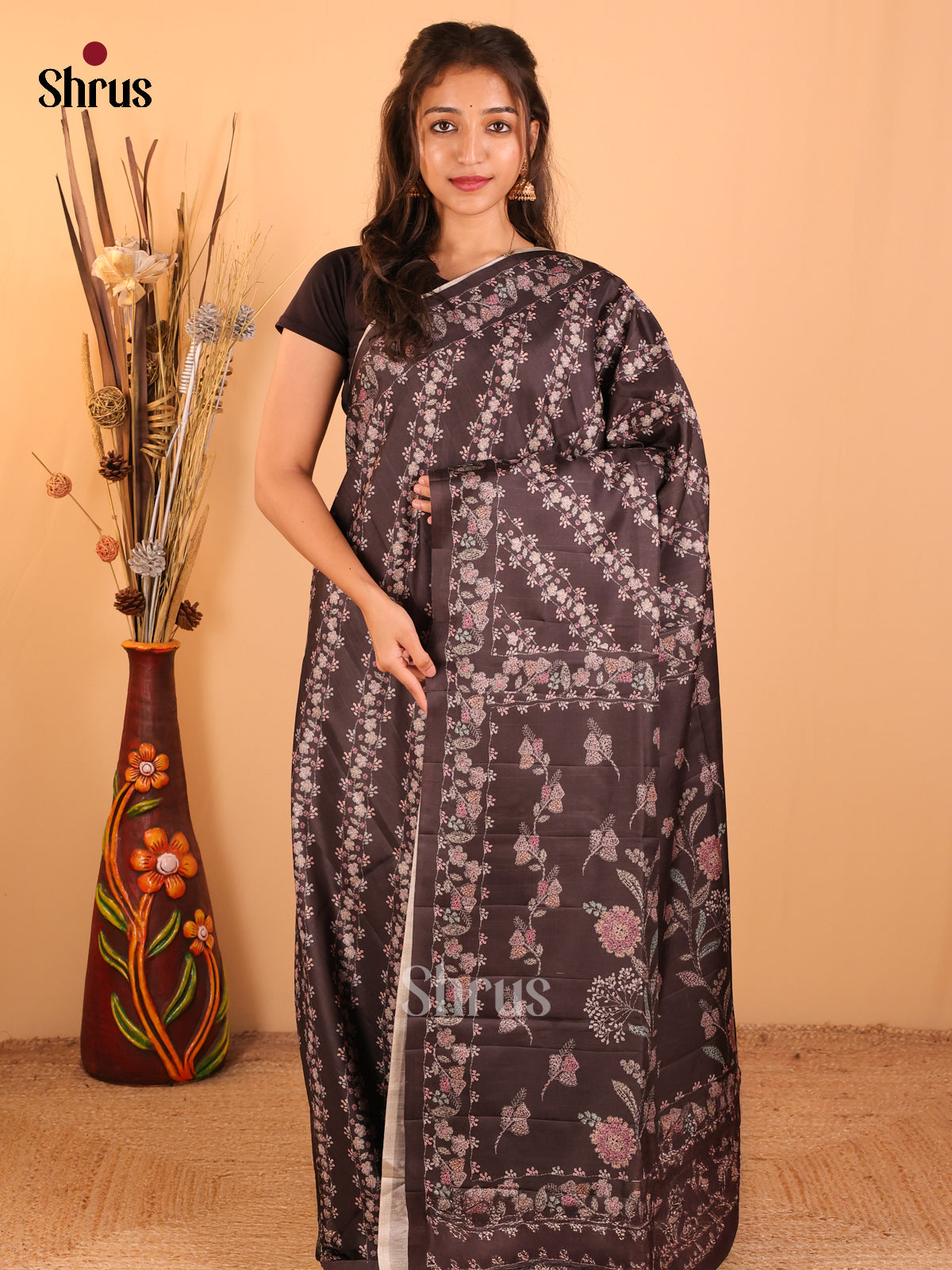 Black - Printed Tussar saree - CKS25064 - Shop on Shrus.com