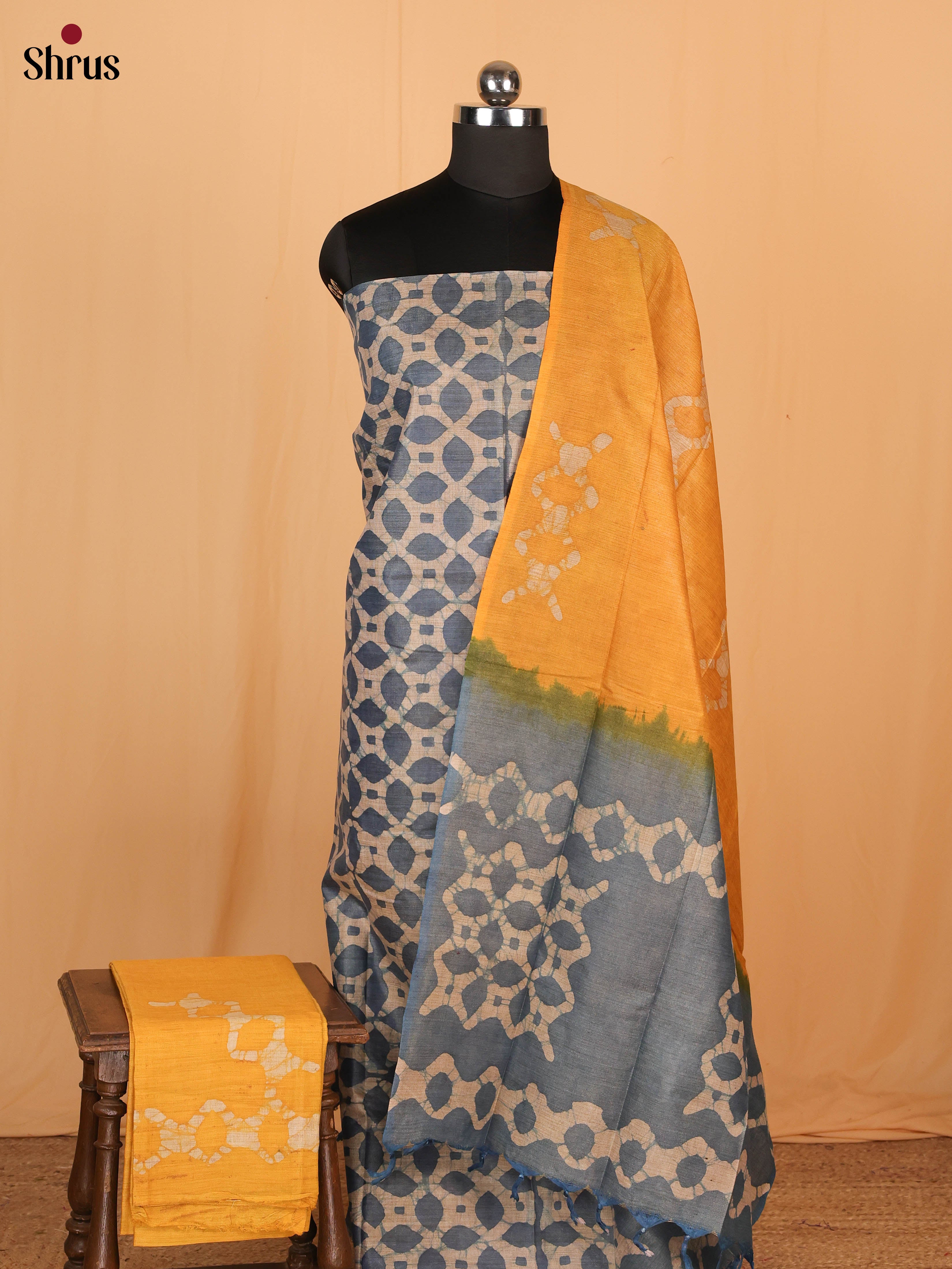 Grey & Mustard - Bhatik salwar - Shop on Shrus.com
