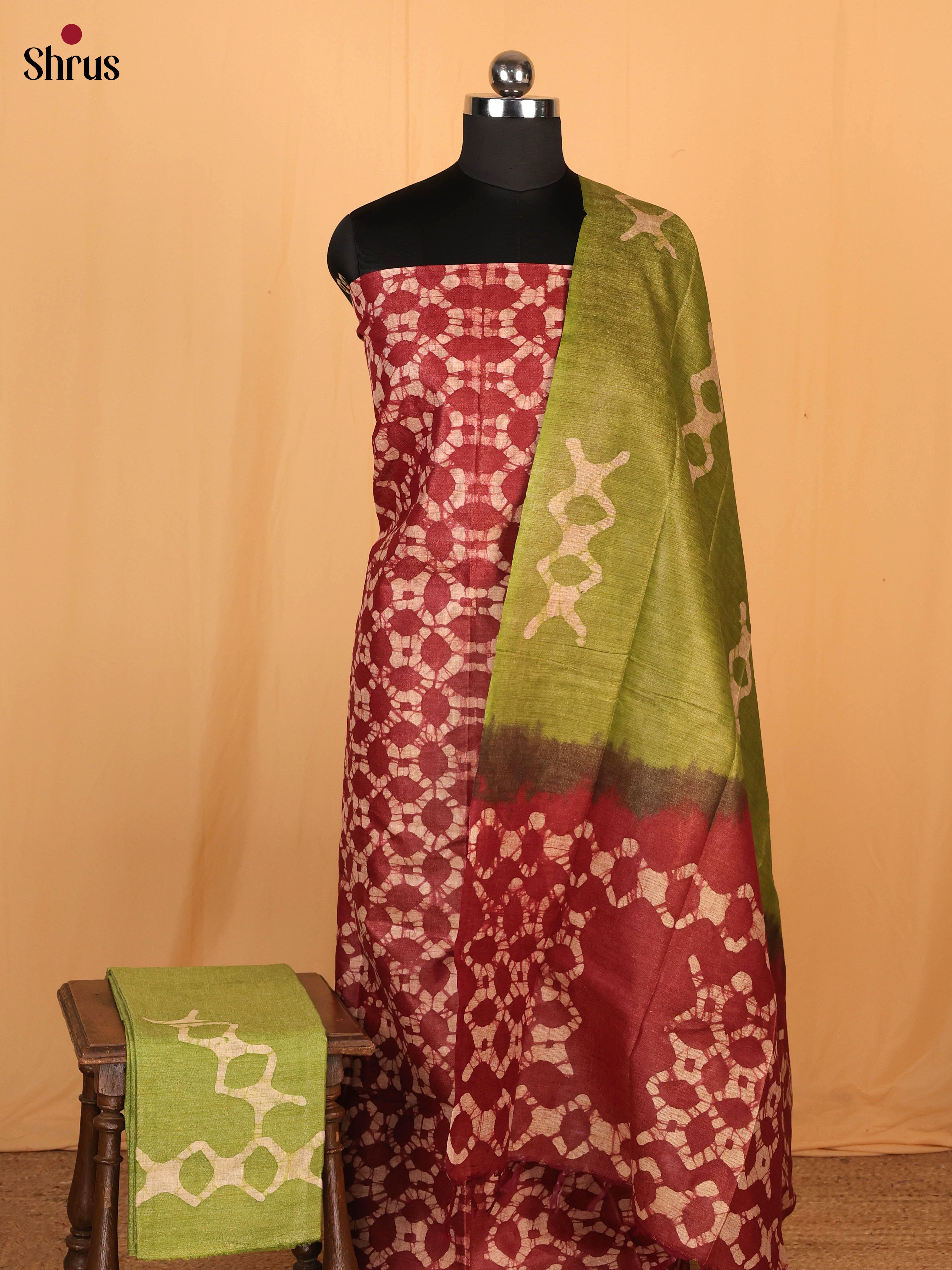 Maroon & Green - Bhatik salwar - Shop on Shrus.com