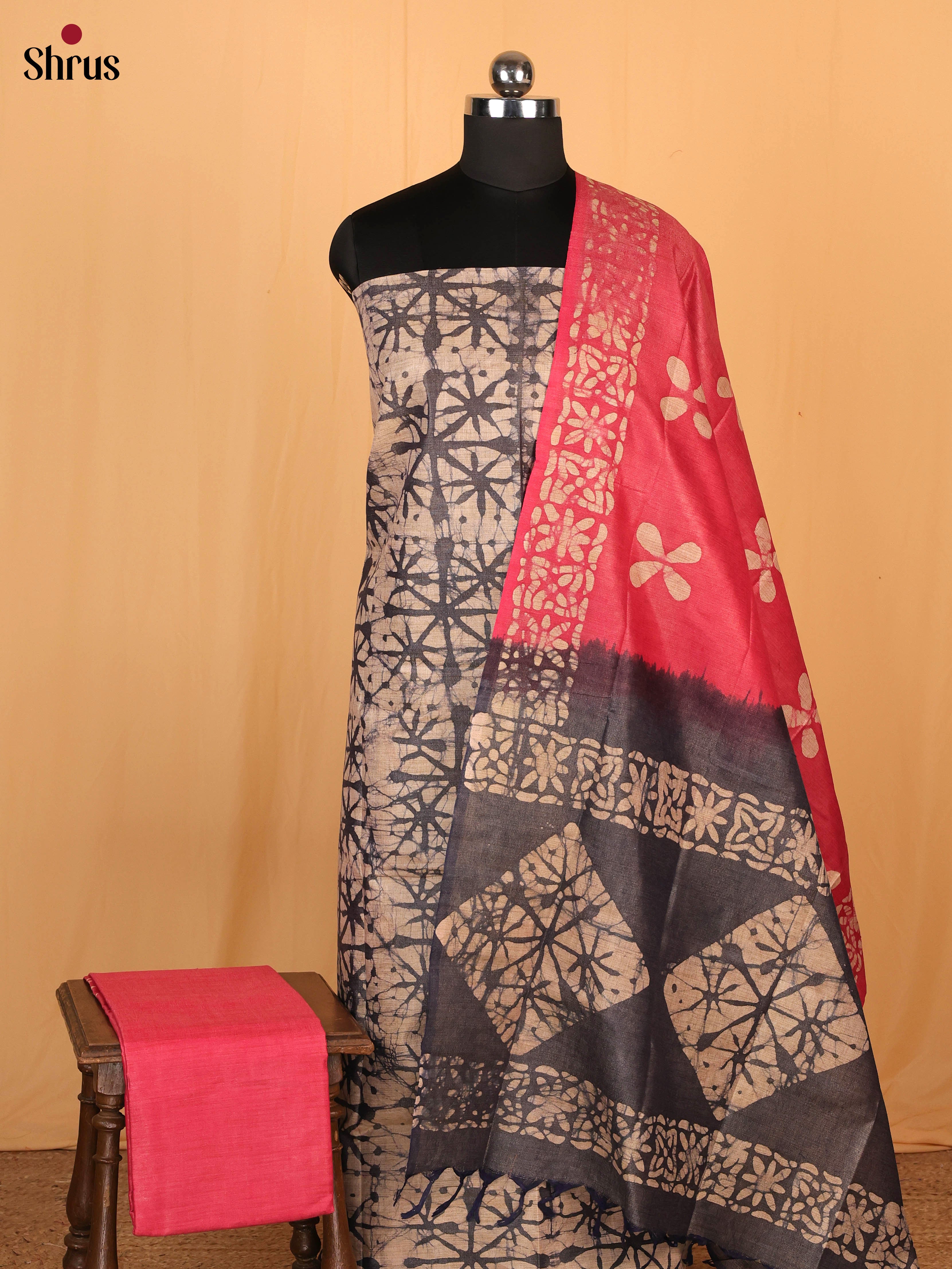 Cream & Pink - Bhatik salwar - Shop on Shrus.com