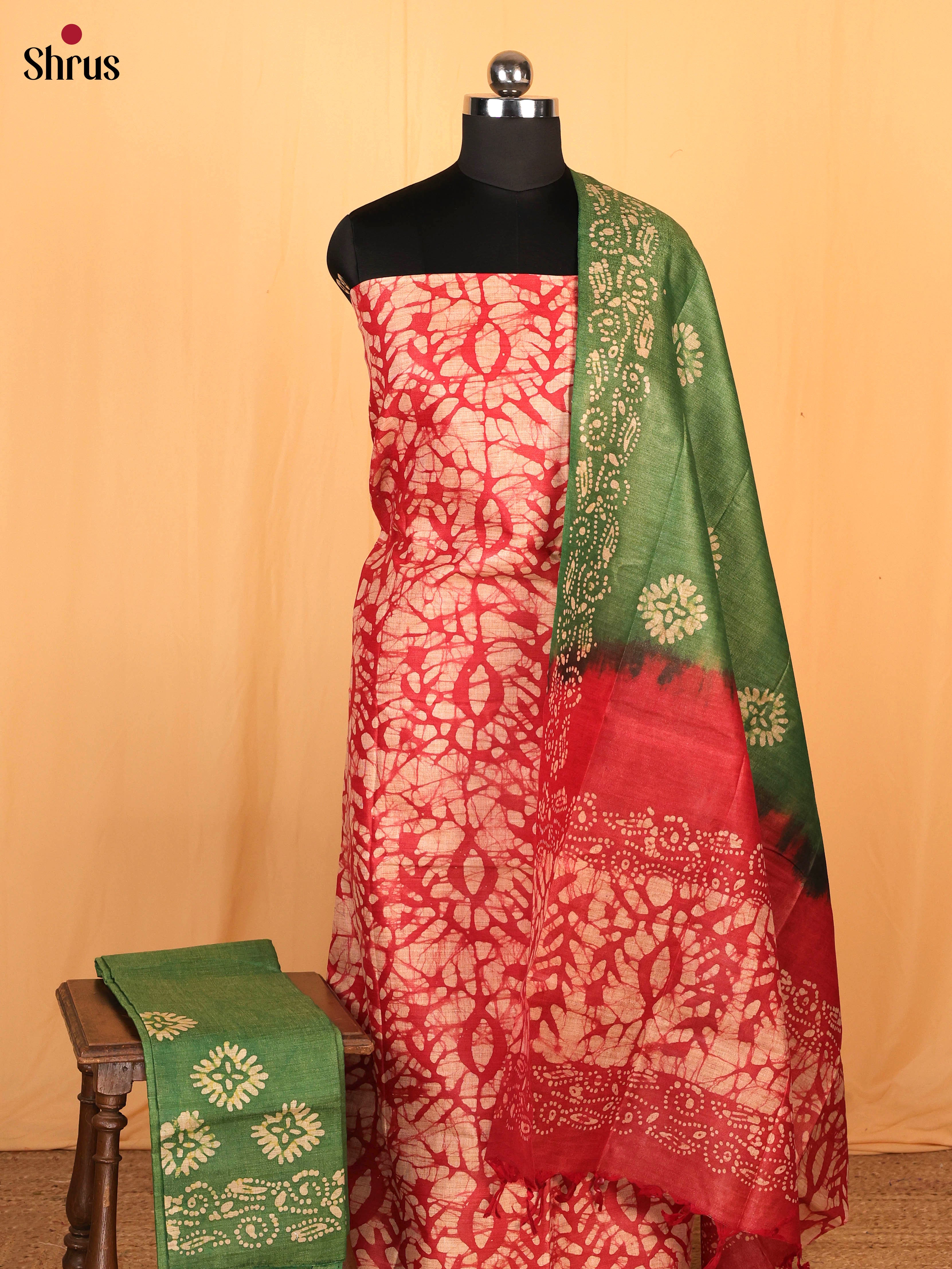 Red & Green - Bhatik salwar - Shop on Shrus.com
