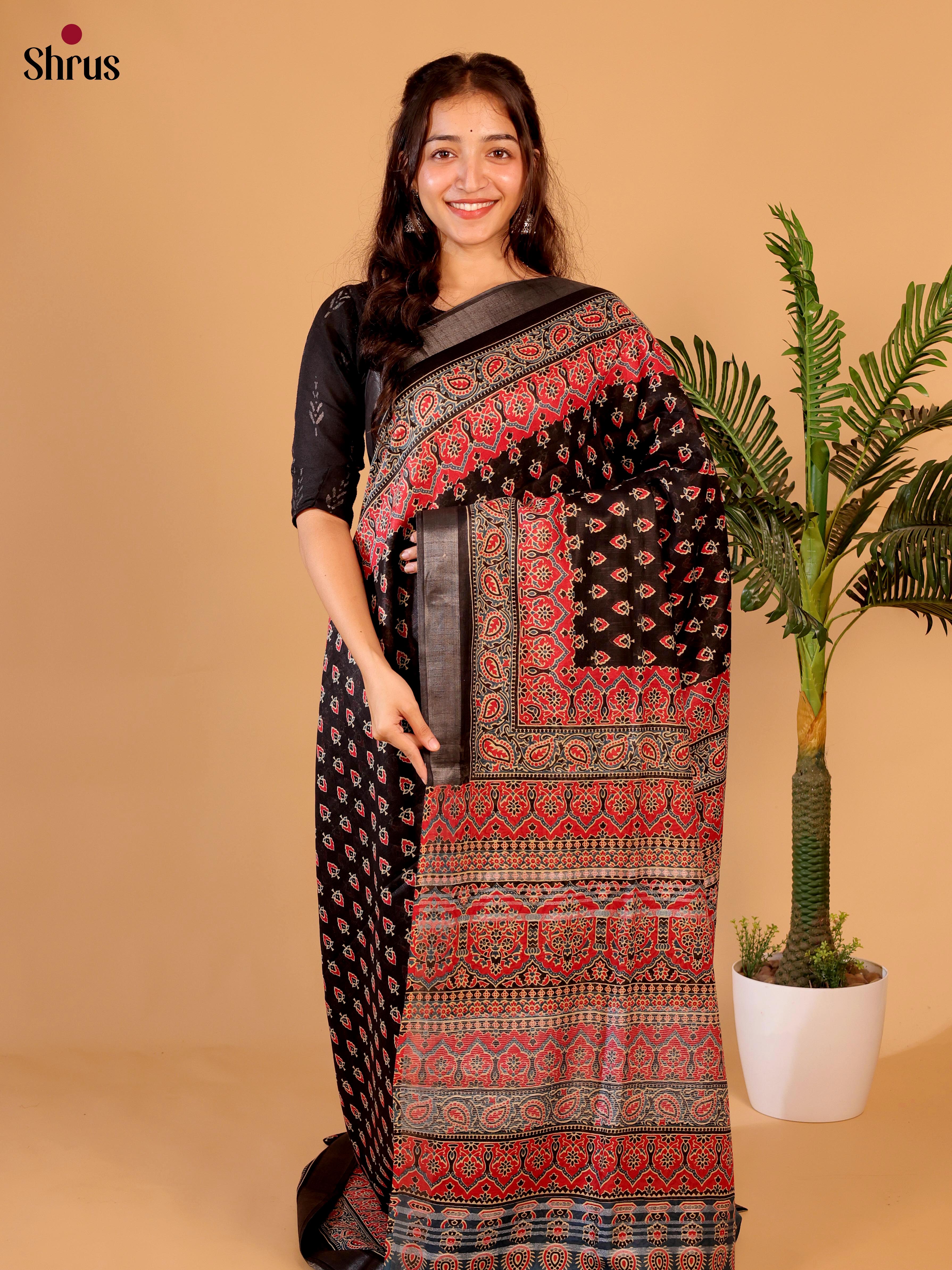 Black & Beige - Linen Cotton Saree - Shop on Shrus.com