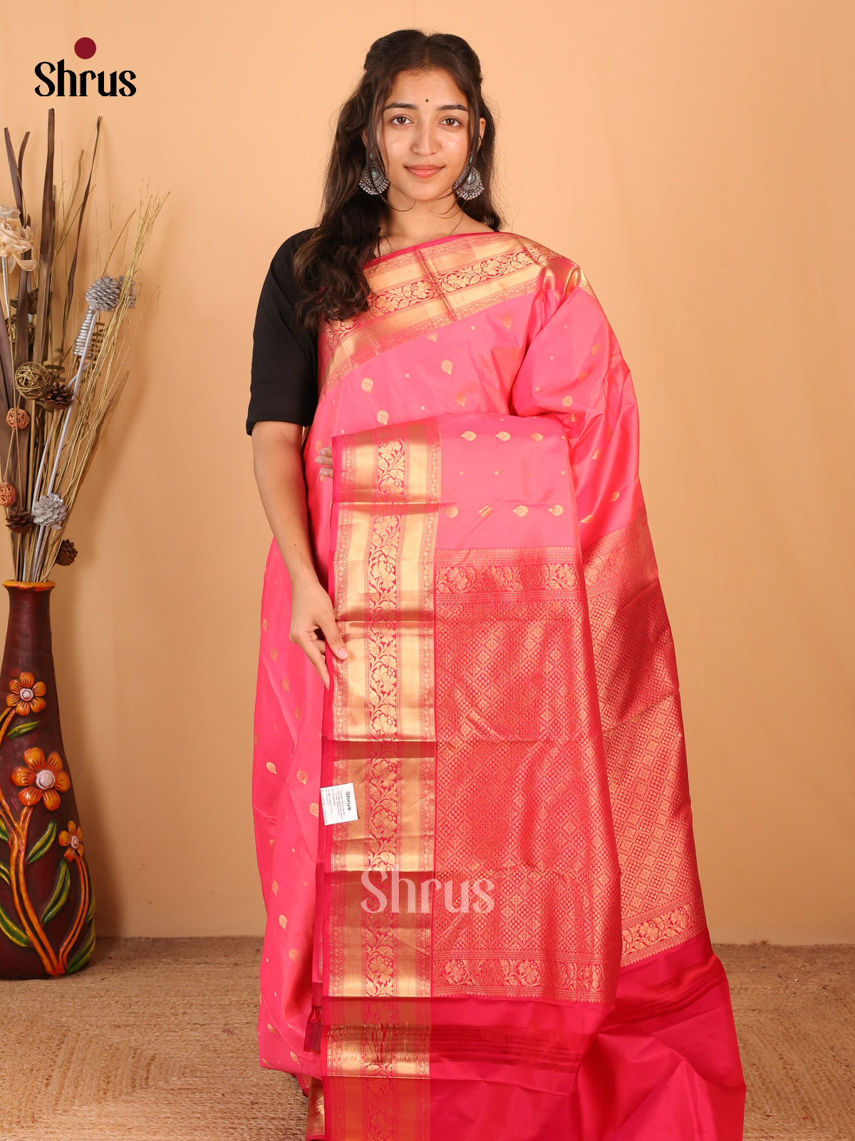 Lotus Pink Kanchipuram silk Saree With Zari Woven Floral Buttas-1