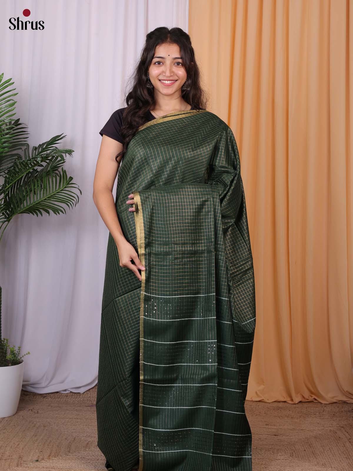 Dark Green - Semi Tussar Saree - Shop on Shrus.com