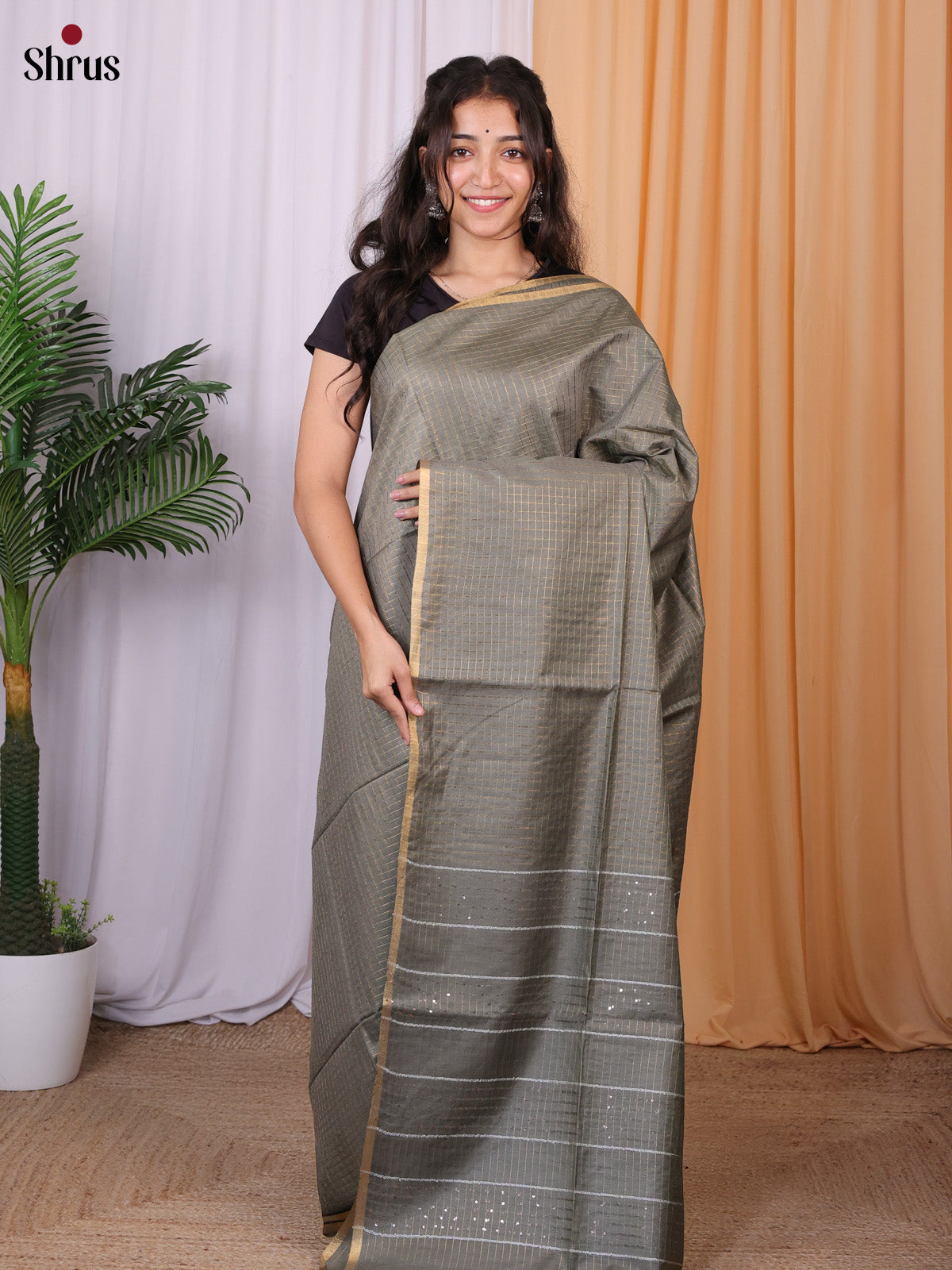 Grey- Semi Tussar Saree - Shop on Shrus.com