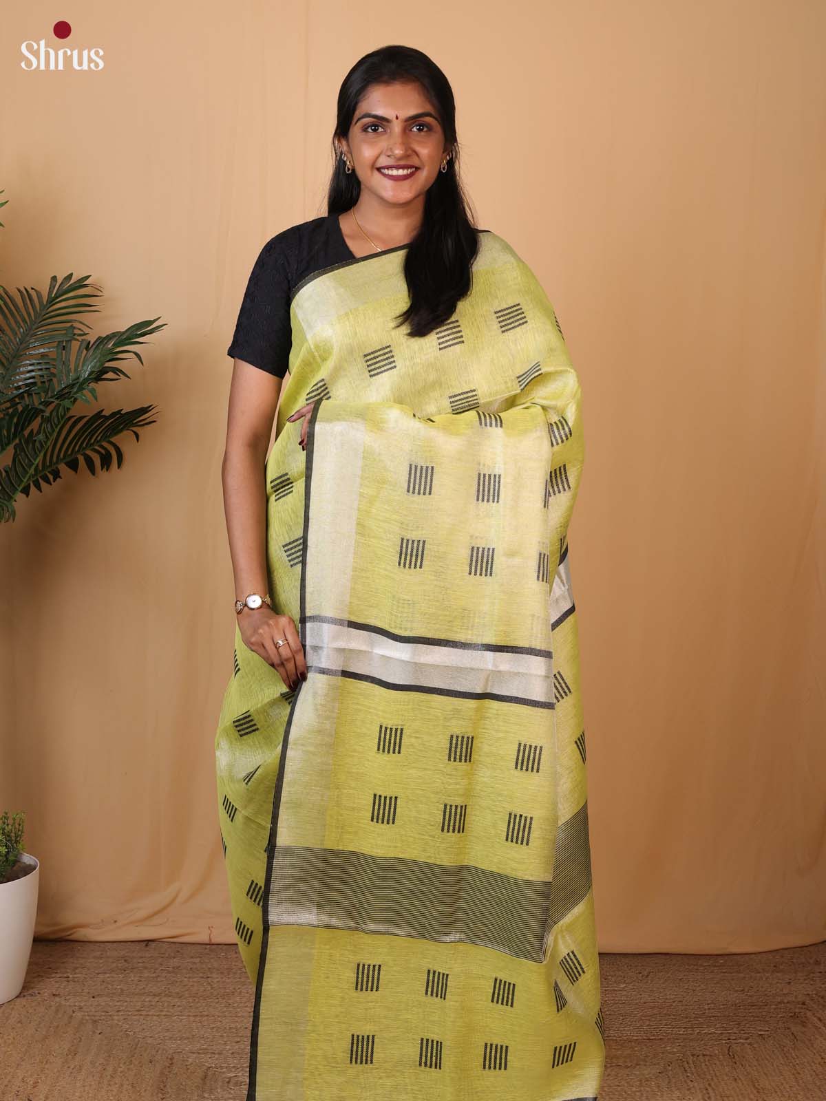 Green - Linen Saree - Shop on Shrus.com