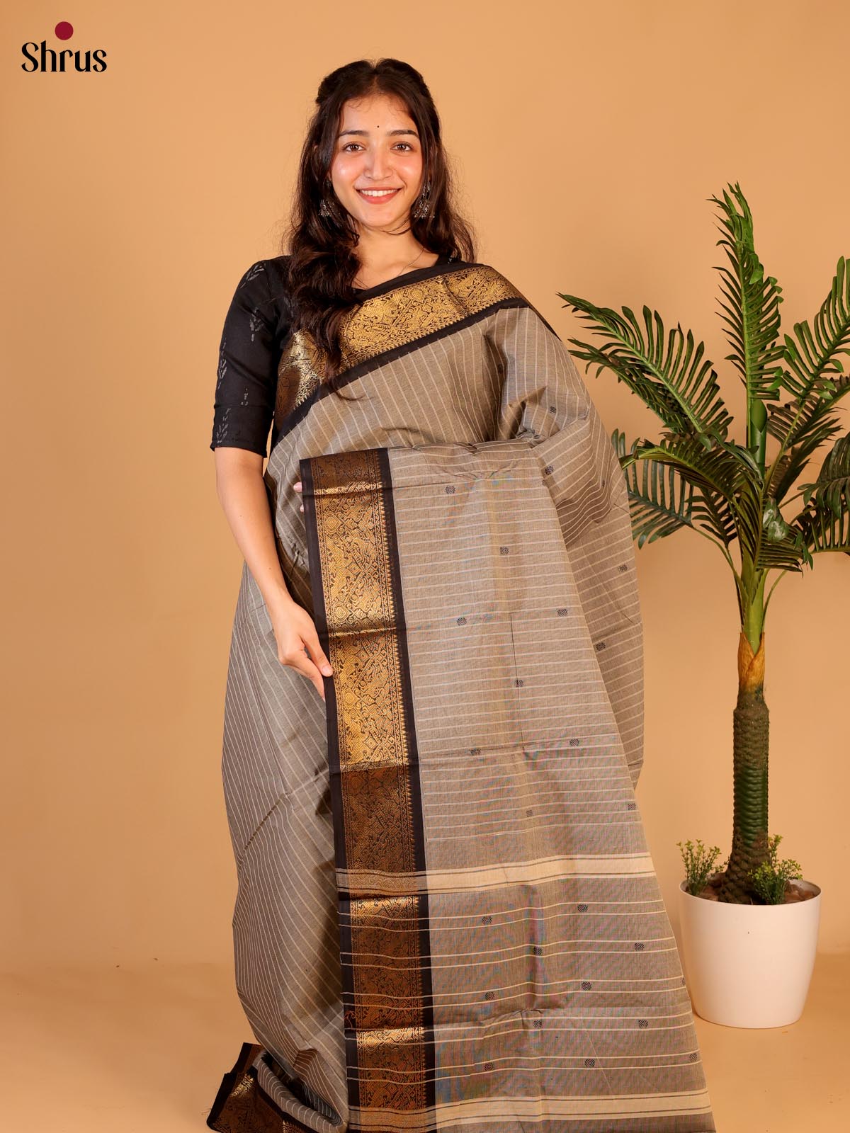 Grey & Black- Chettinad Cotton Saree - Shop on Shrus.com