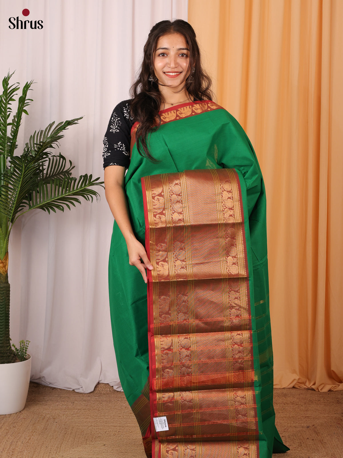 Green & Red - Narayanpet Cotton Saree - Shop on Shrus.com