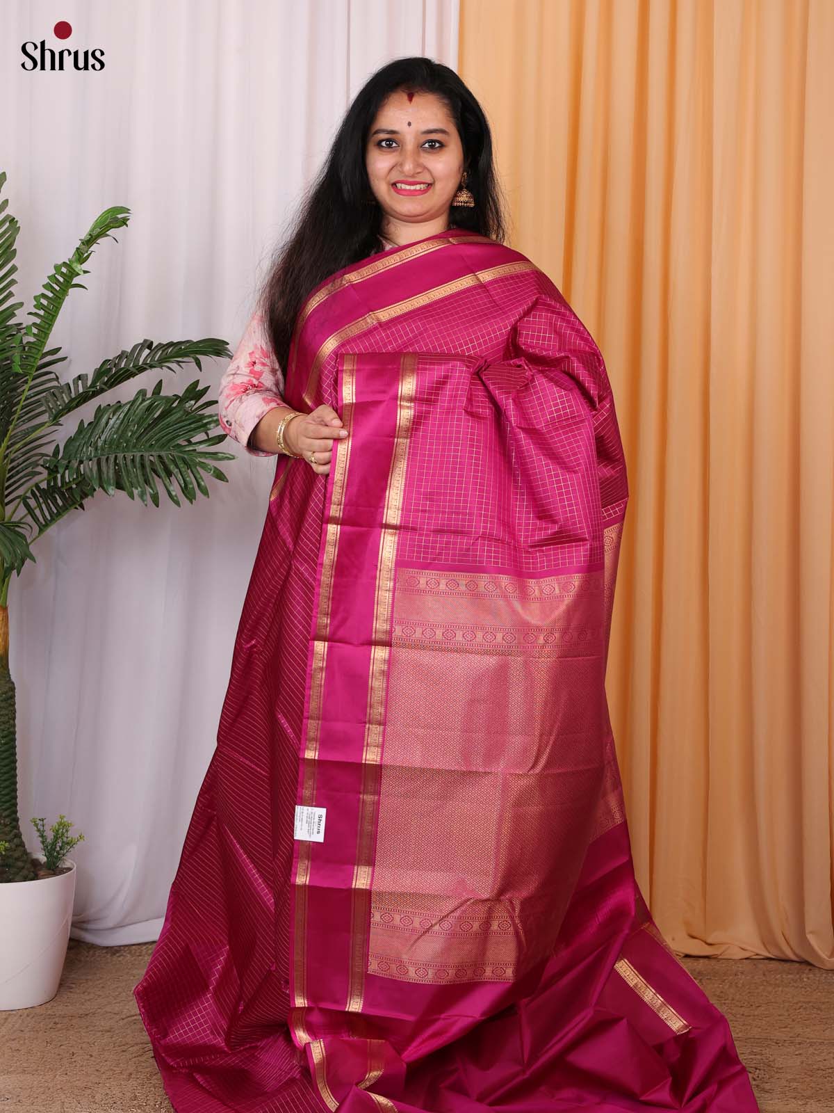 Deep Pink(Single Tone) - Kanchipuram silk Saree - Shop on Shrus.com