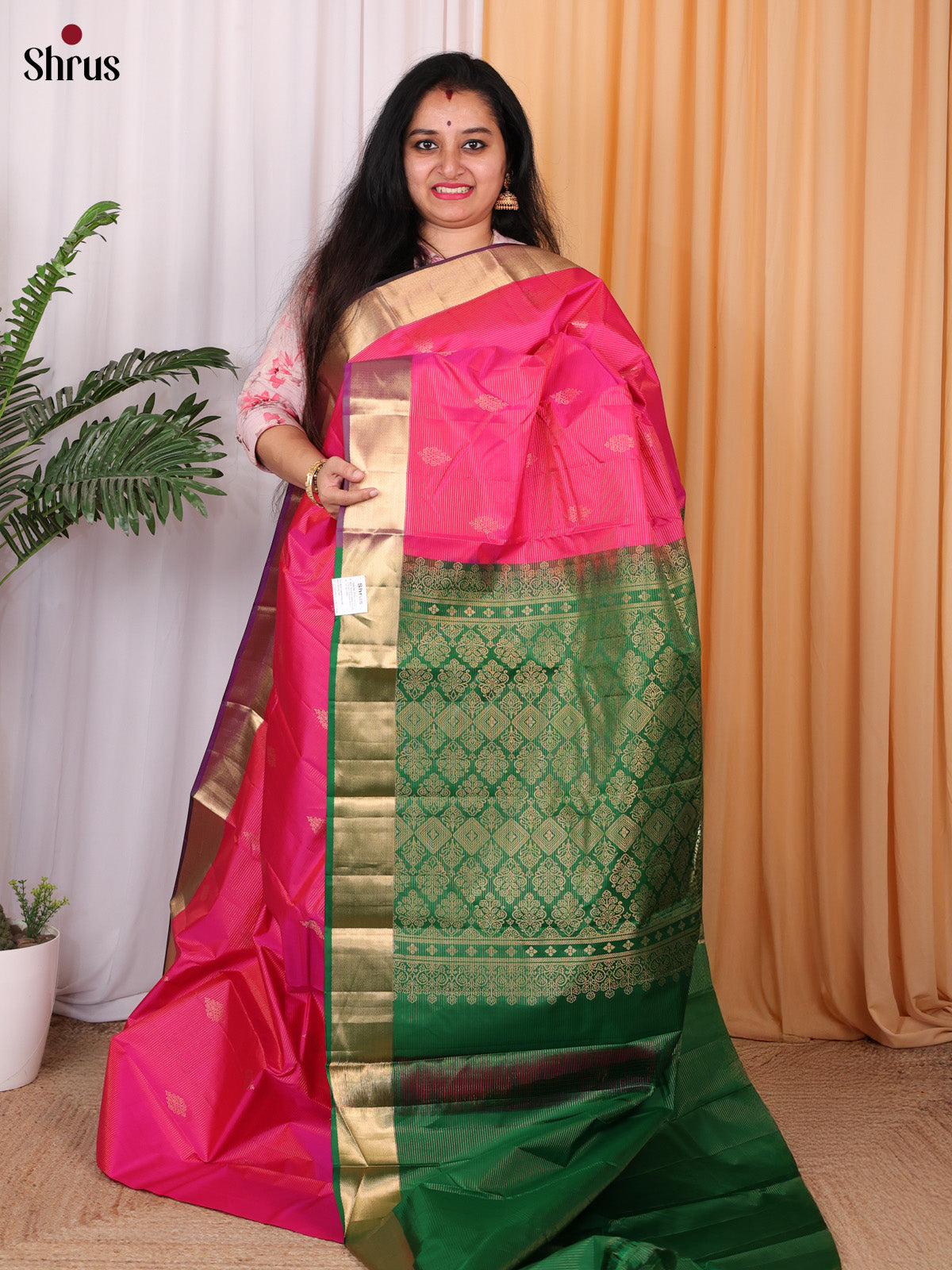 Pink & Green - Kanchipuram silk Saree - Shop on Shrus.com