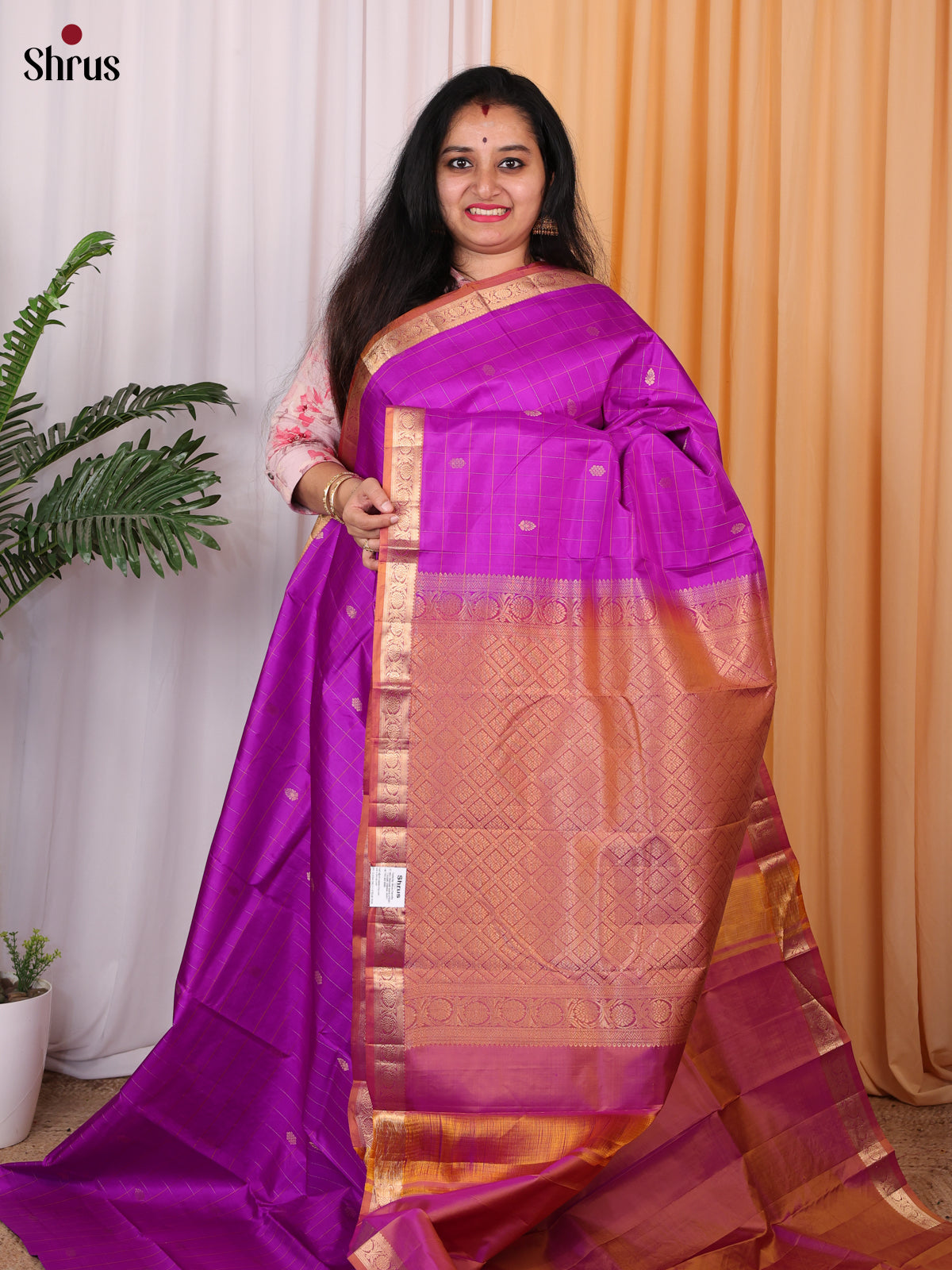 Majenta & Brown - Kanchipuram silk Saree - Shop on Shrus.com
