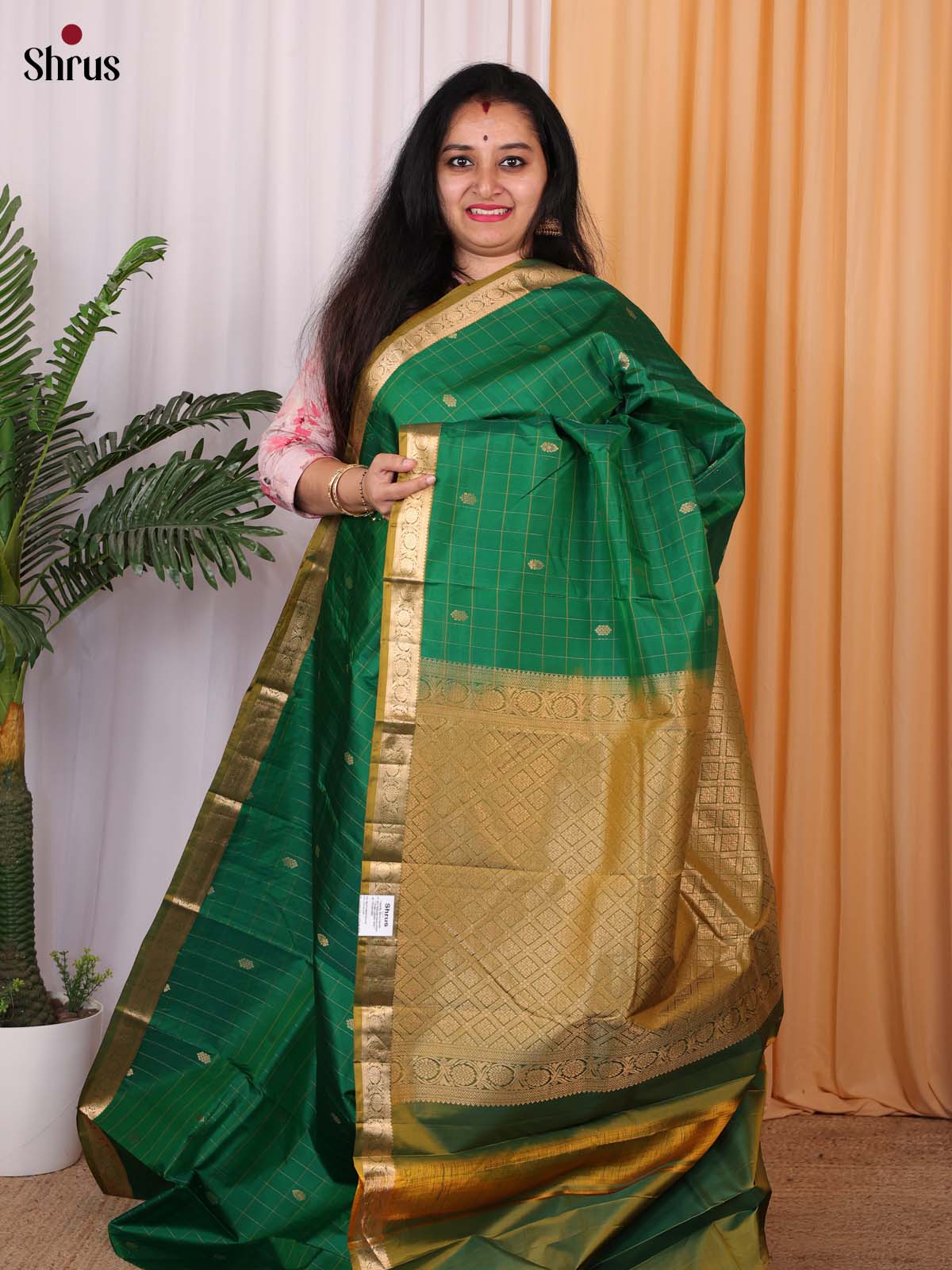 Green - Kanchipuram silk Saree - Shop on Shrus.com