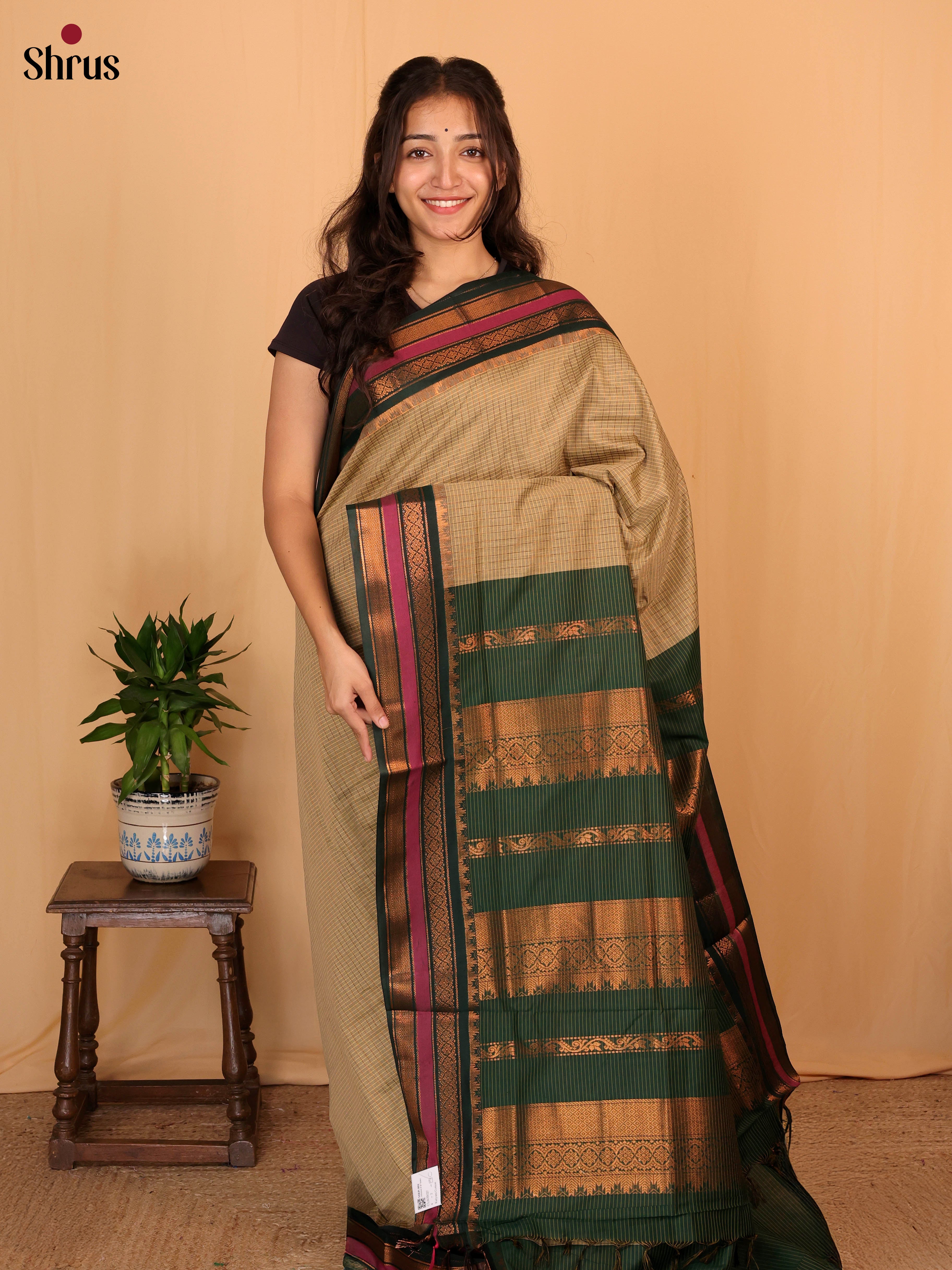 Elachi & Green - Kalyani Cotton Saree - Shop on Shrus.com