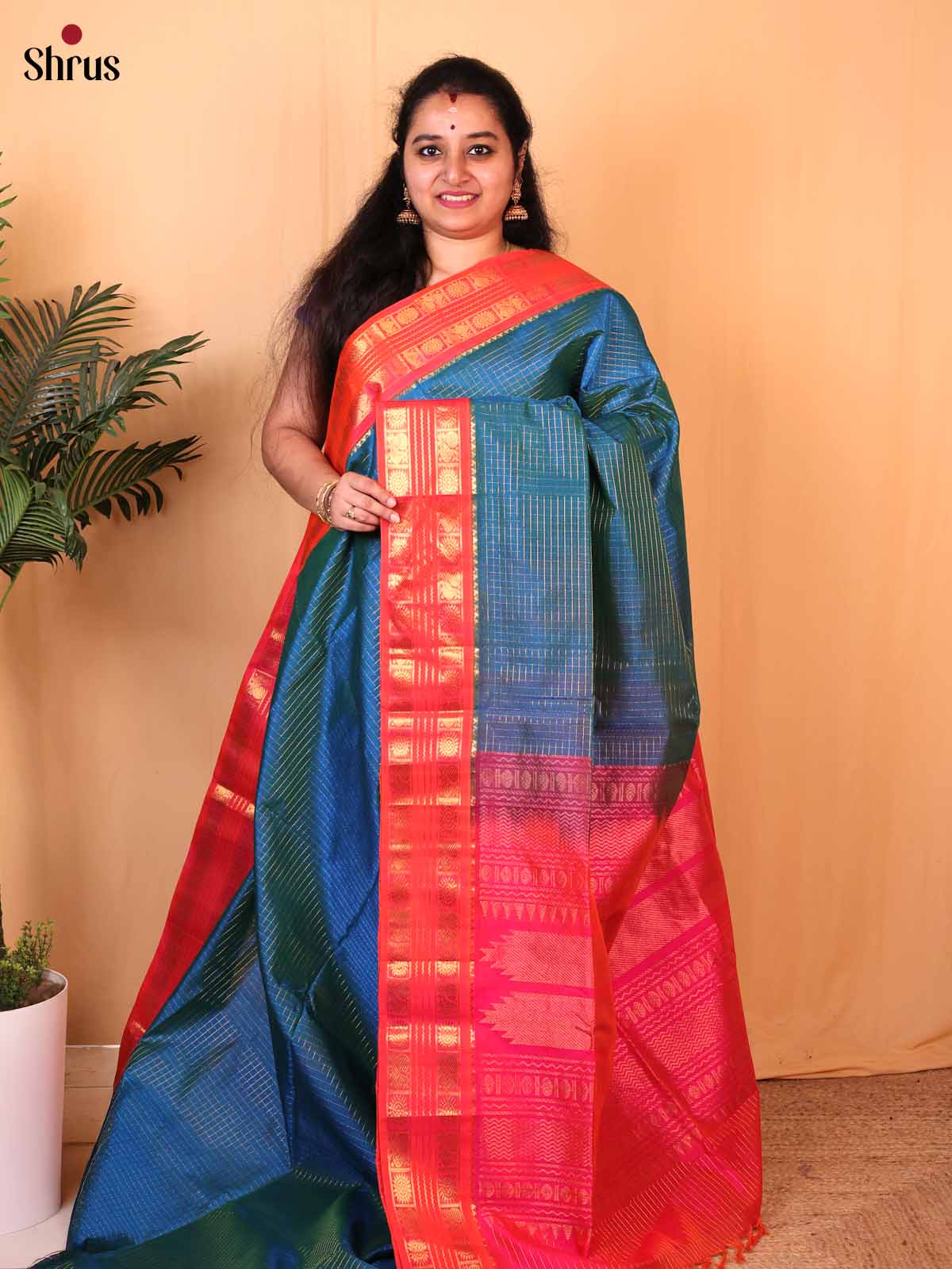 Blue & Orangish Pink - Silk Cotton Saree - Shop on Shrus.com