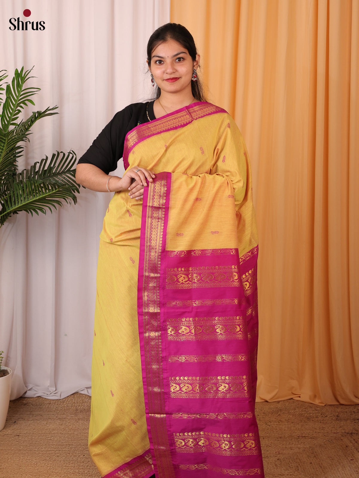 Yellow & Majenta- Kalyani Cotton Saree - Shop on Shrus.com