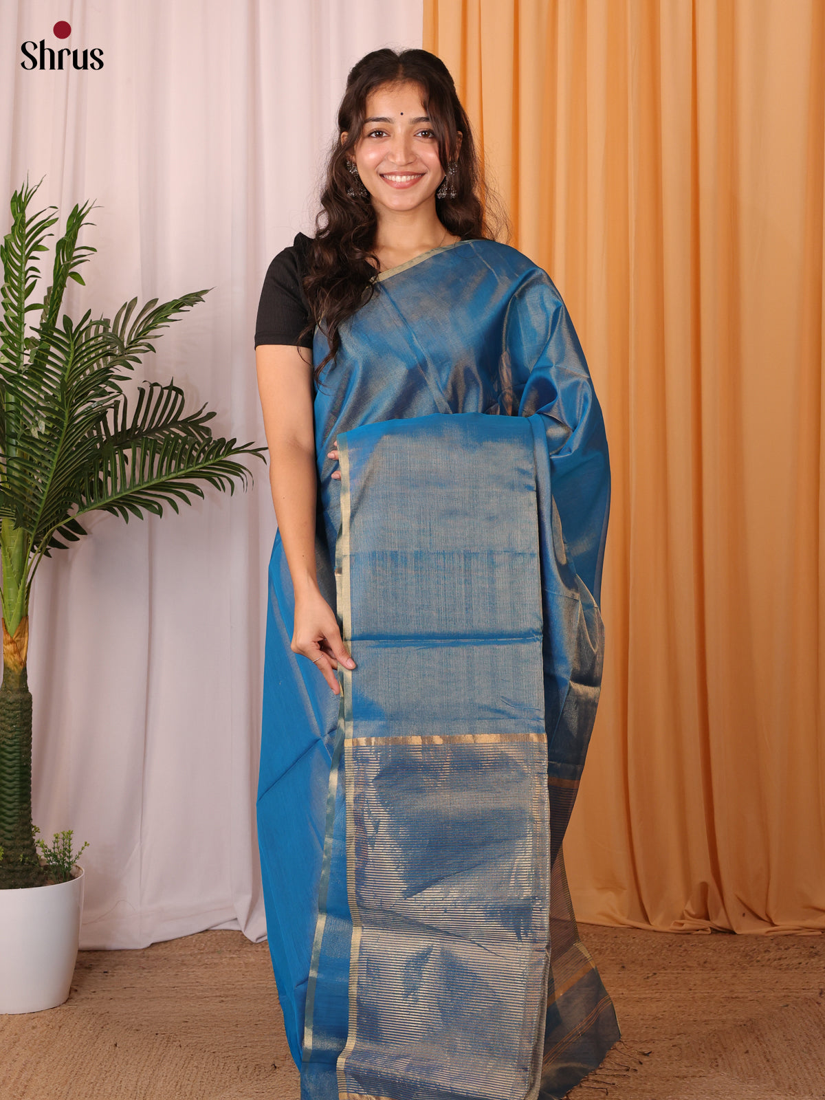 Blue(Single Tone) - Maheshwari silkcotton Saree - Shop on Shrus.com
