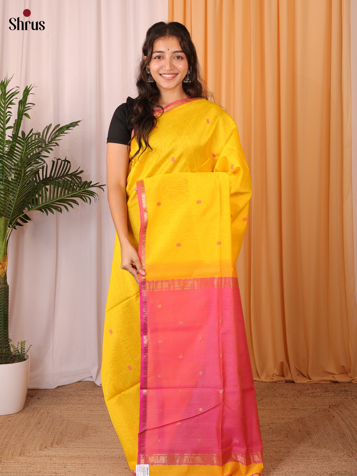 Yellow & Pink- Maheshwari silkcotton Saree - Shop on Shrus.com