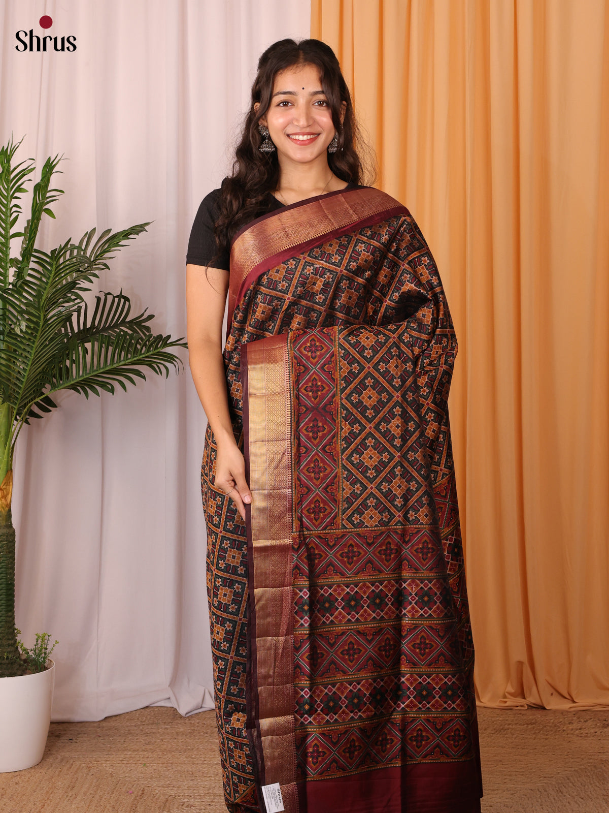 CLS19018 - Semi Patola Saree - Shop on Shrus.com