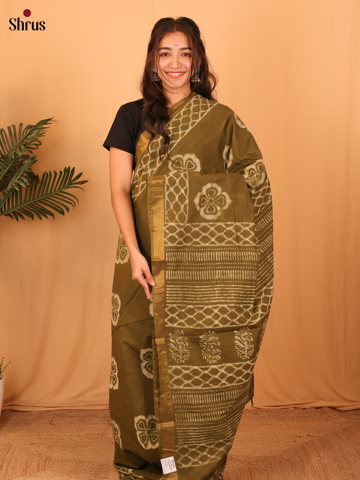Mehandi Green - Semi Chanderi Saree - Shop on Shrus.com